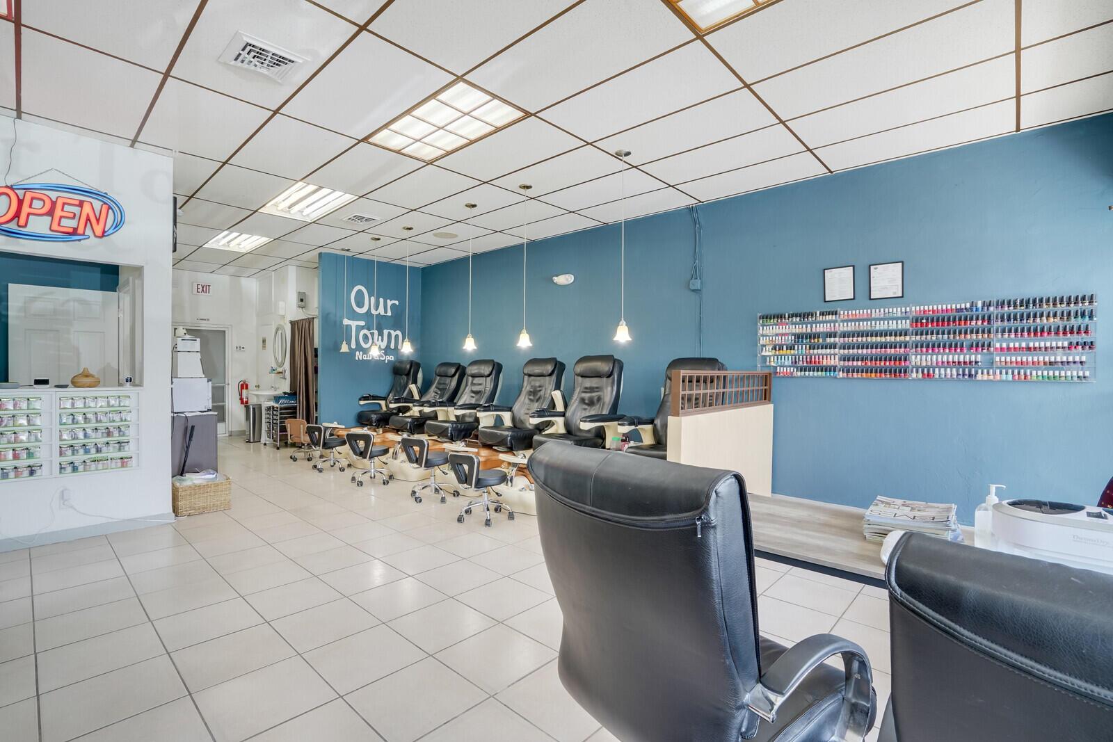 3257 N Federal Highway