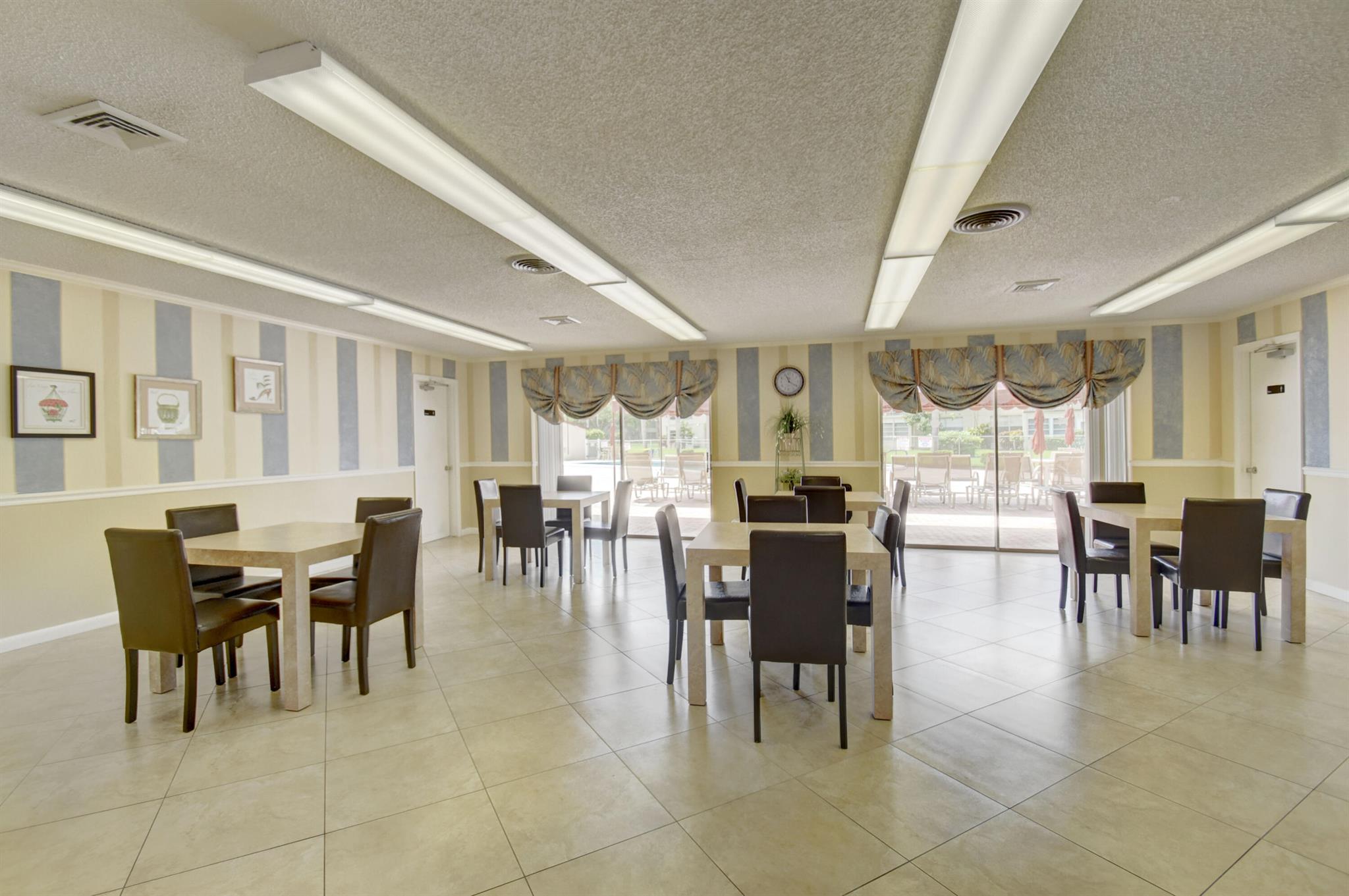 5 Abbey Lane 108