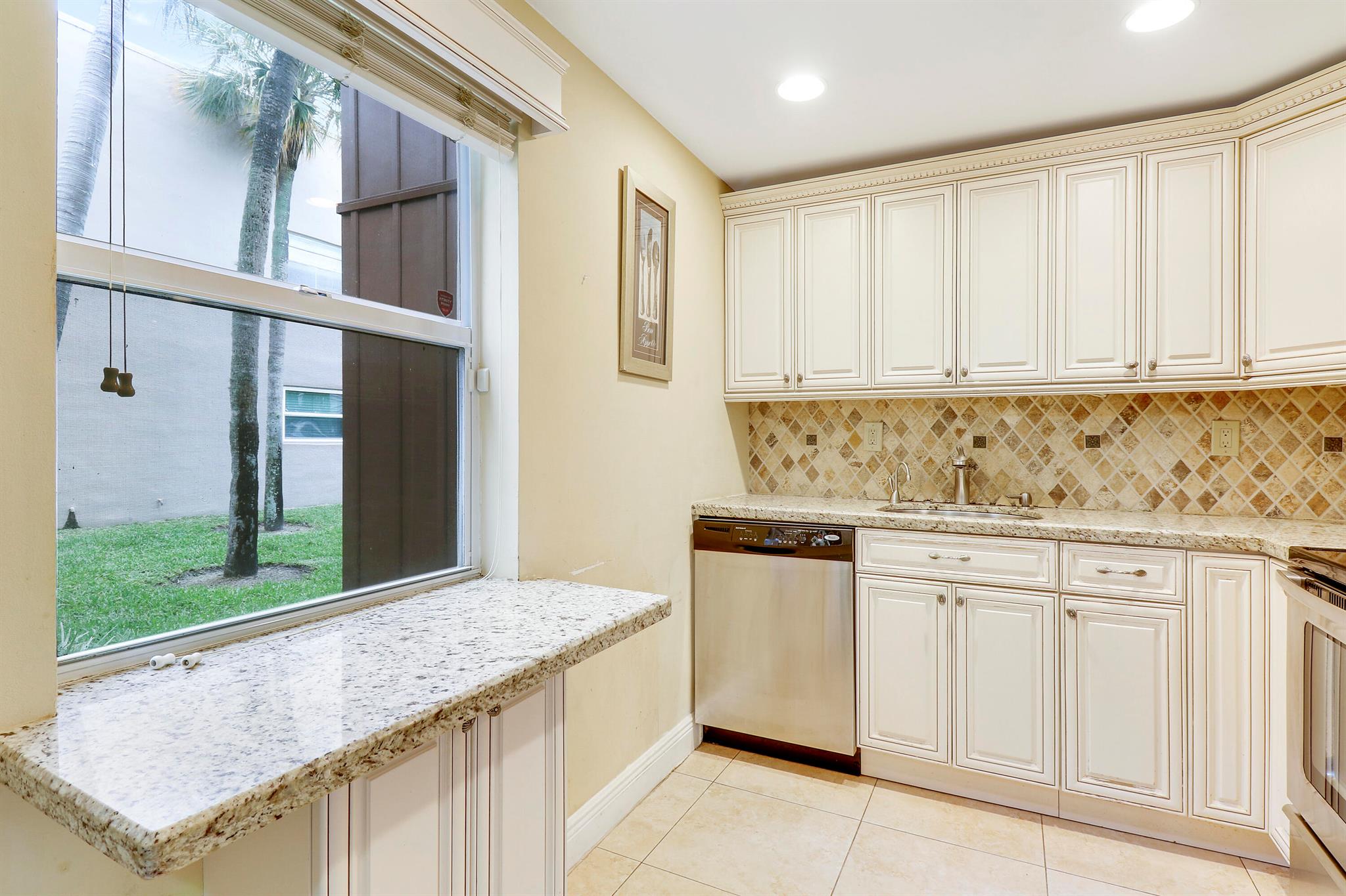 357 Piedmont Unit: H