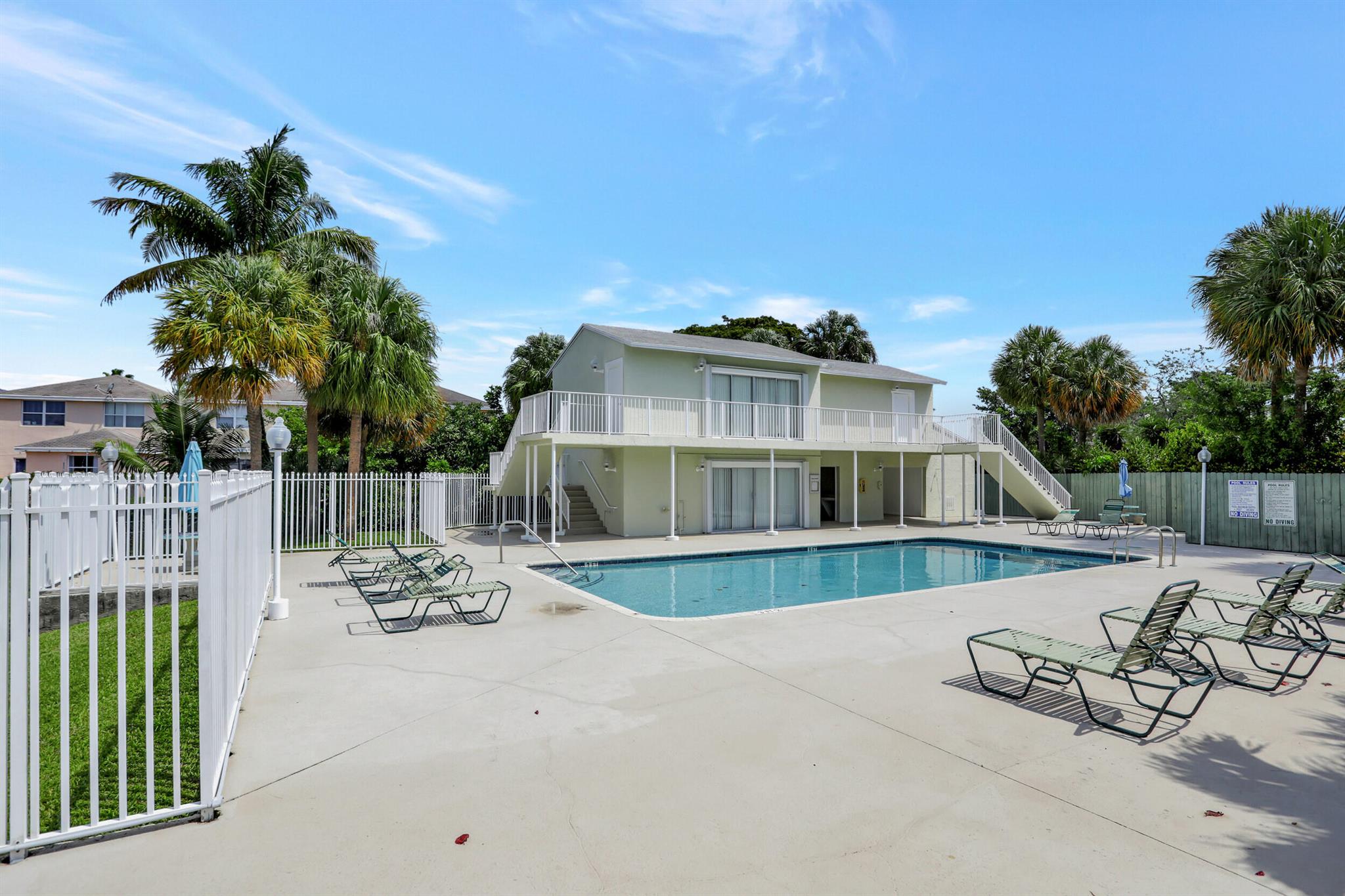 817 Crystal Lake Drive