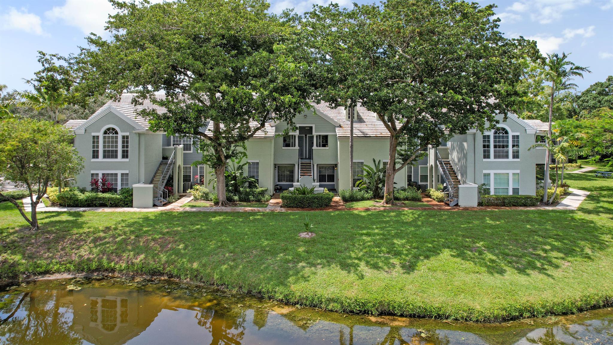 1050 Crystal Way Unit: L