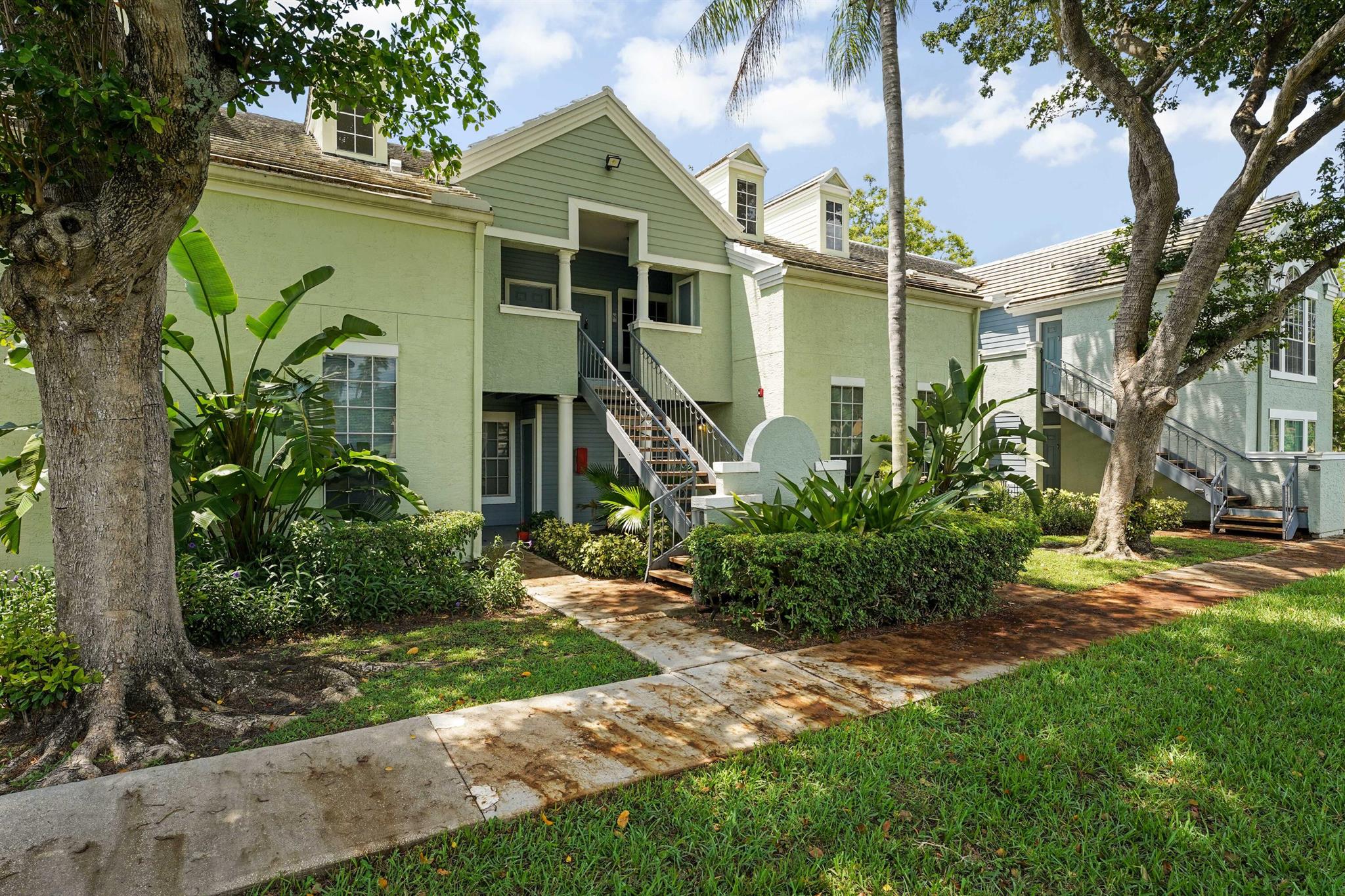 1050 Crystal Way Unit: L