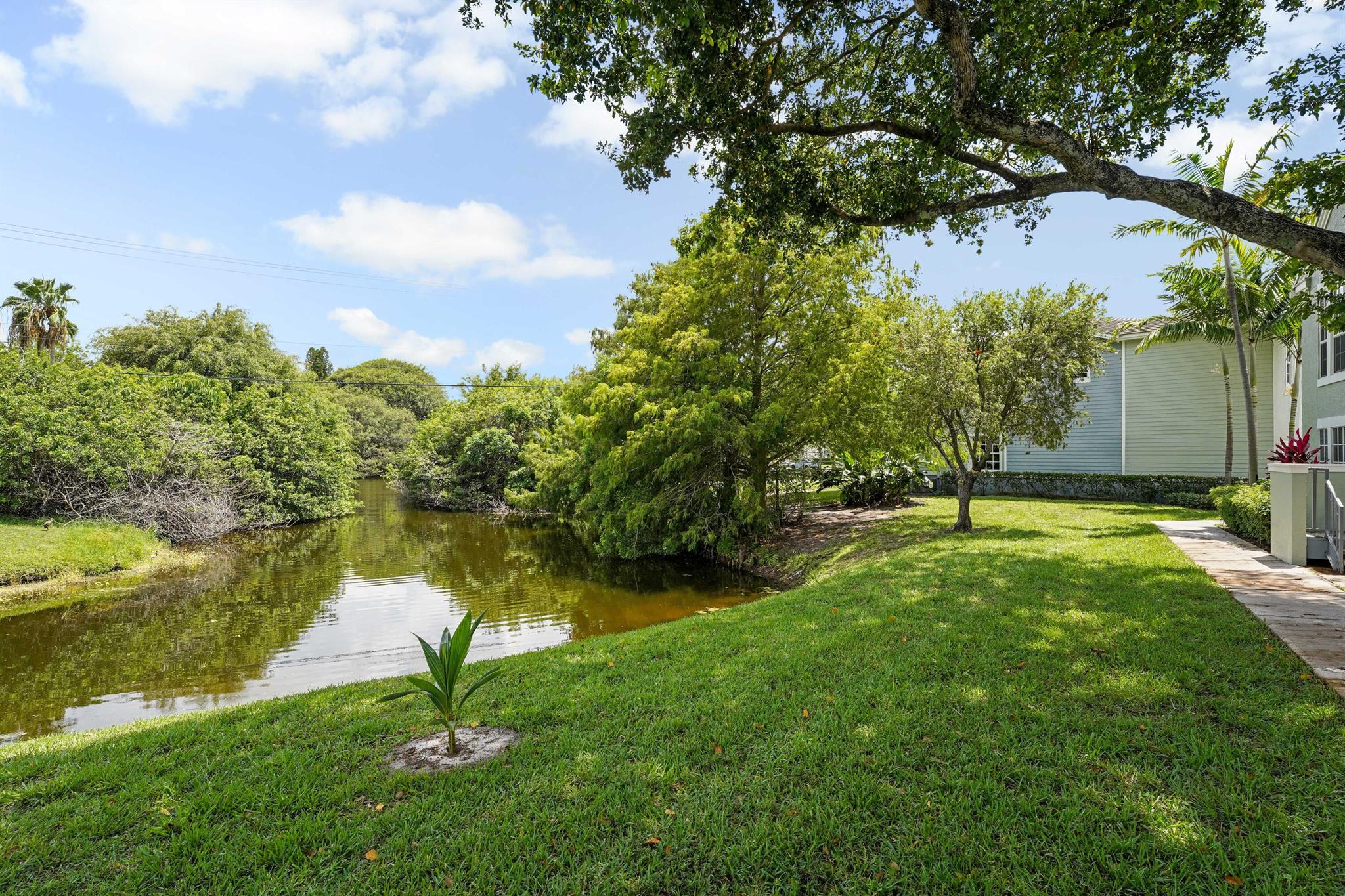 1050 Crystal Way Unit: L