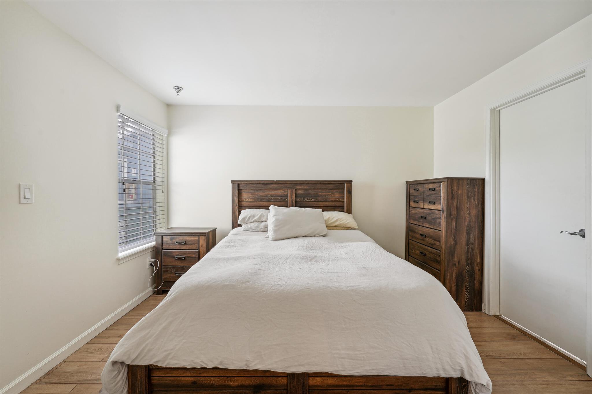 1050 Crystal Way Unit: L