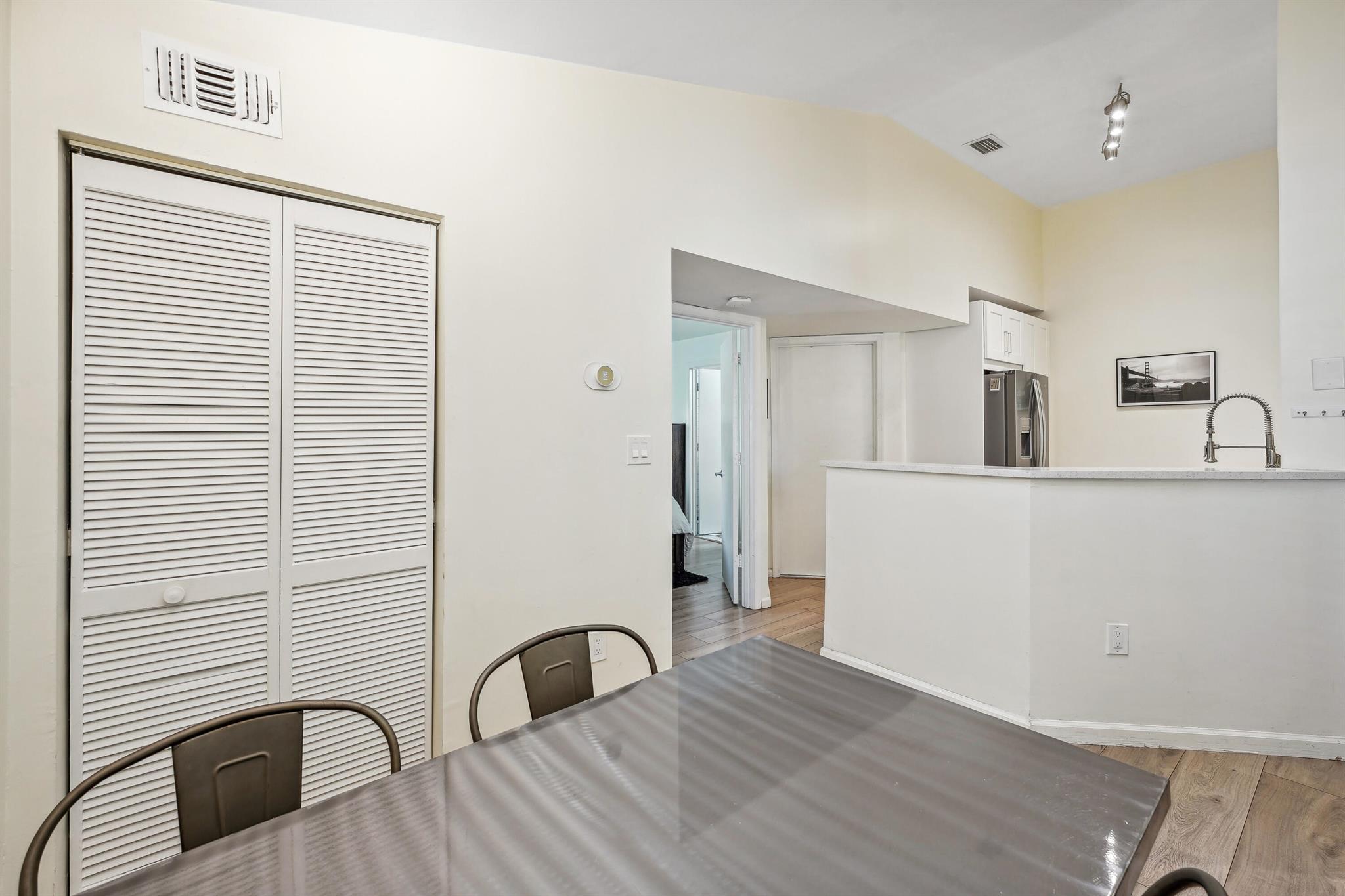 1050 Crystal Way Unit: L