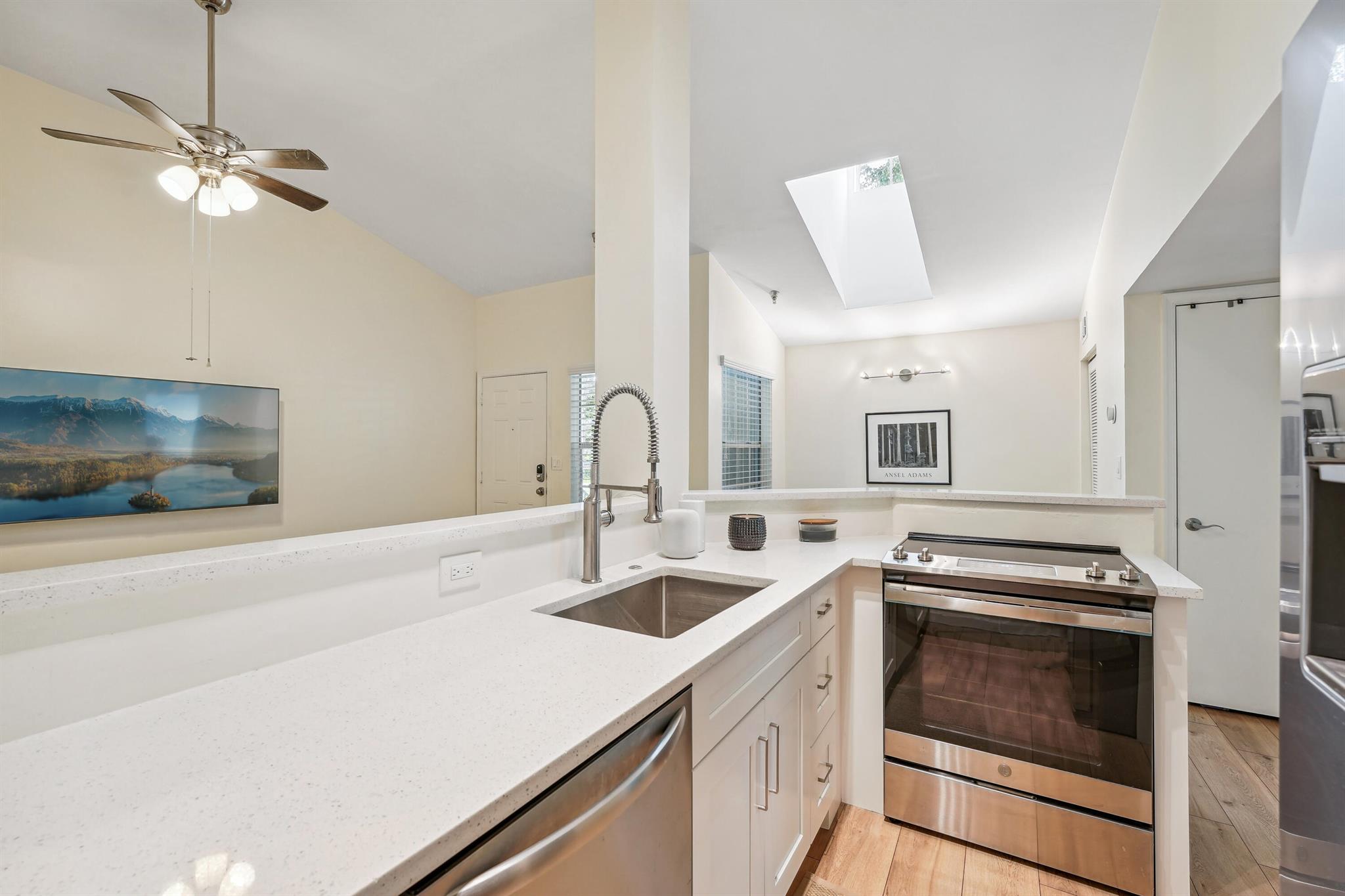 1050 Crystal Way Unit: L