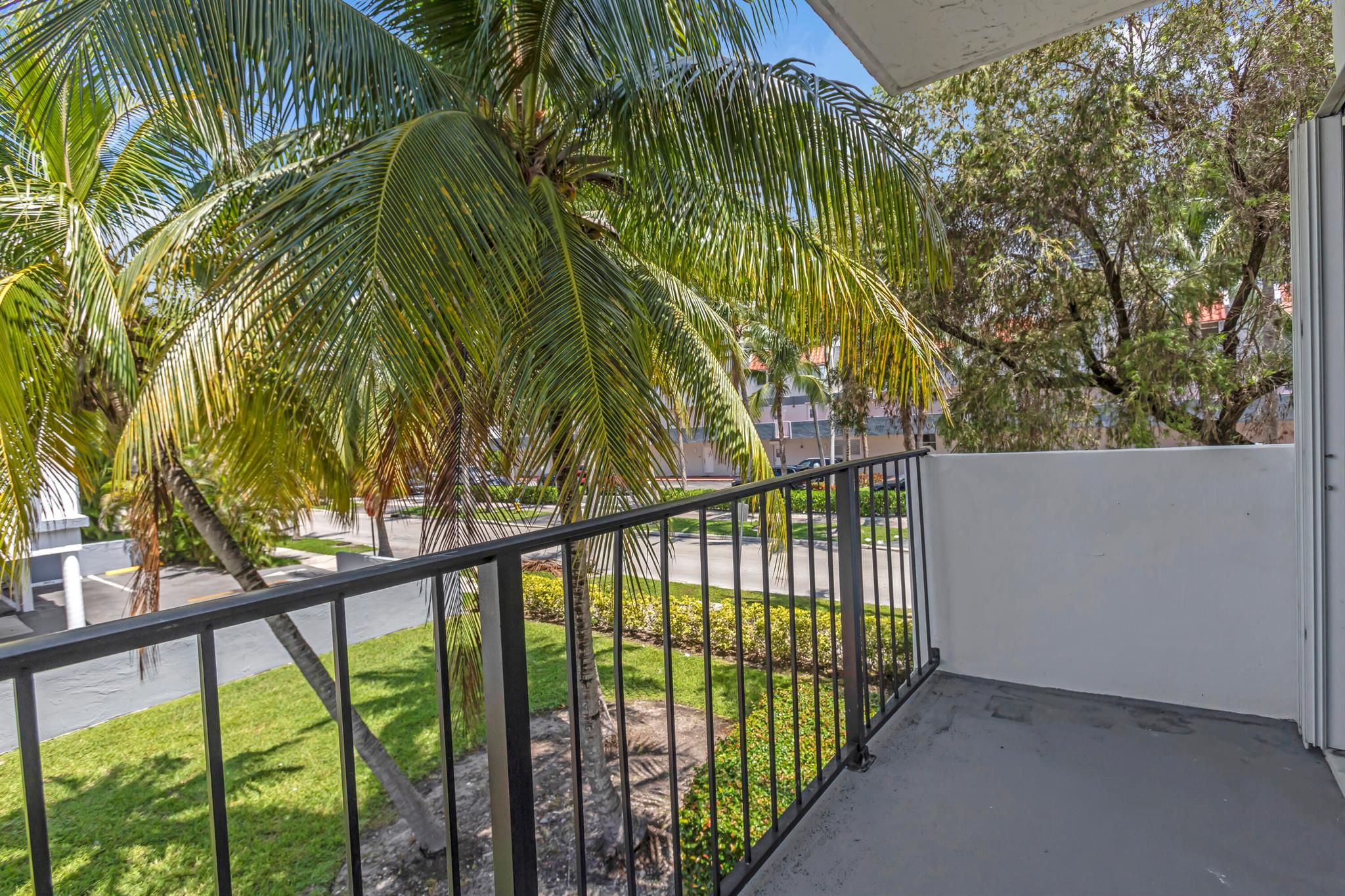3642 NE 171st Street 206