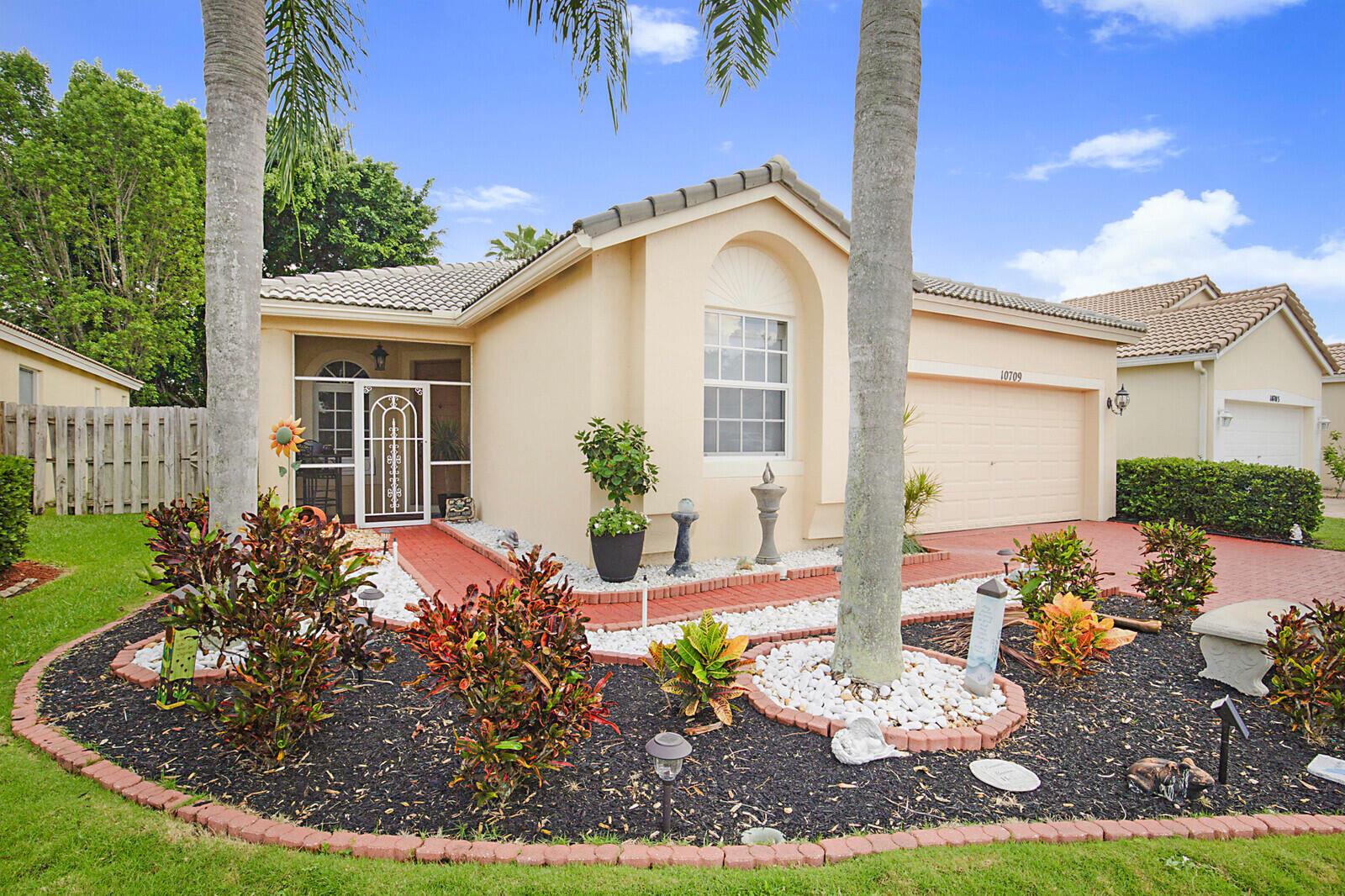 10709 Oak Bend Way