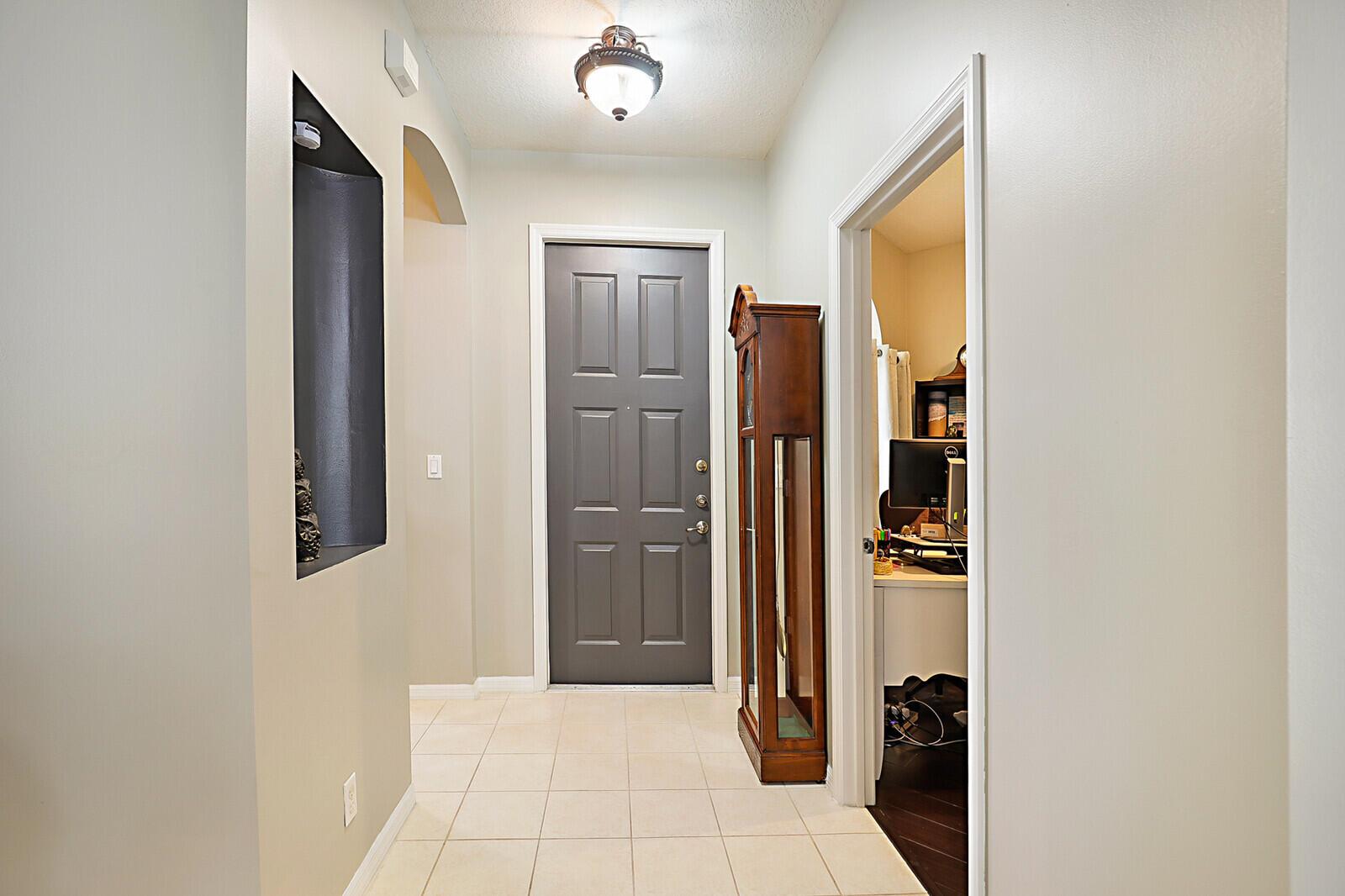 10709 Oak Bend Way