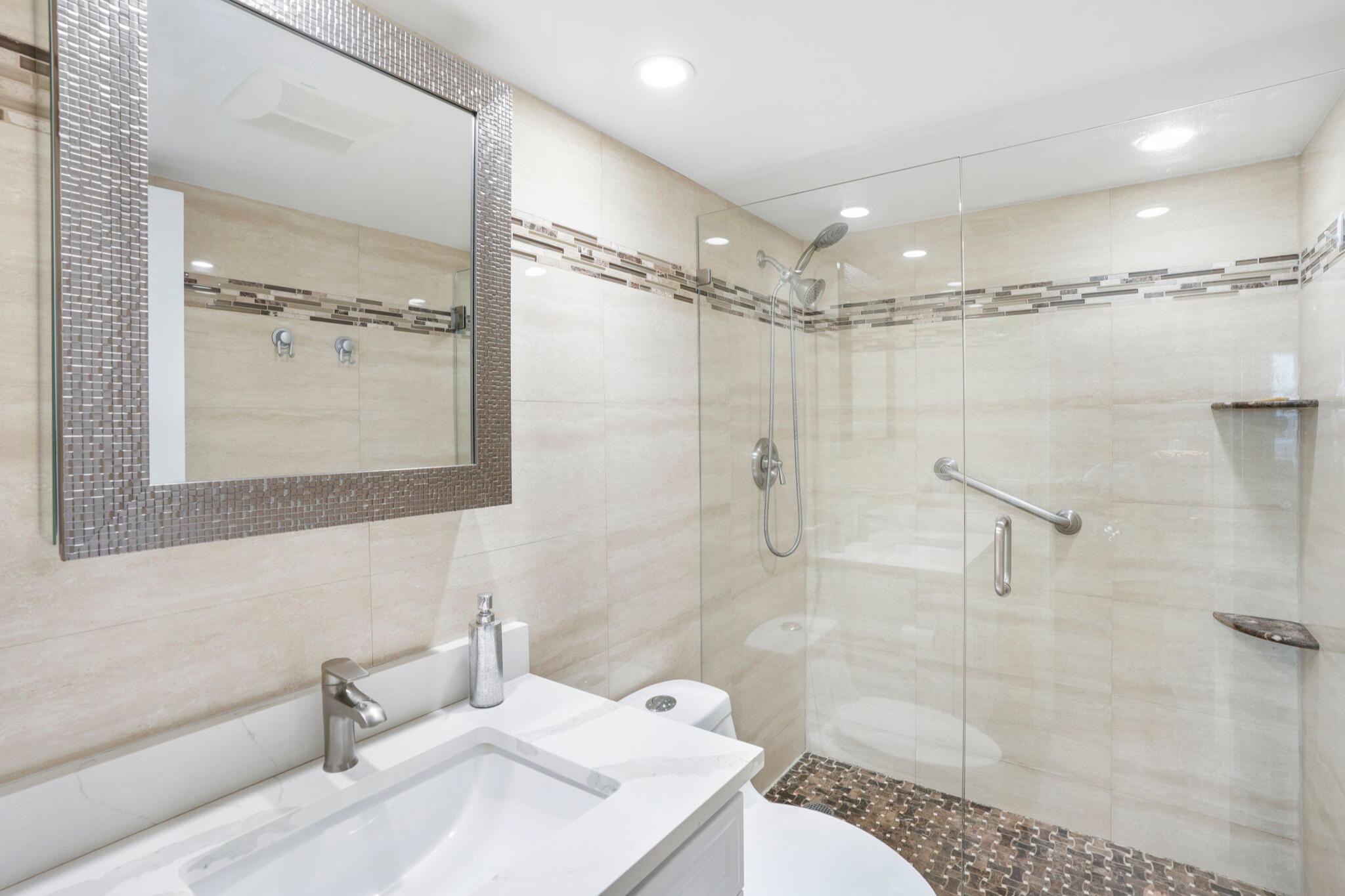 3300 S Ocean Boulevard Unit: 1020-C