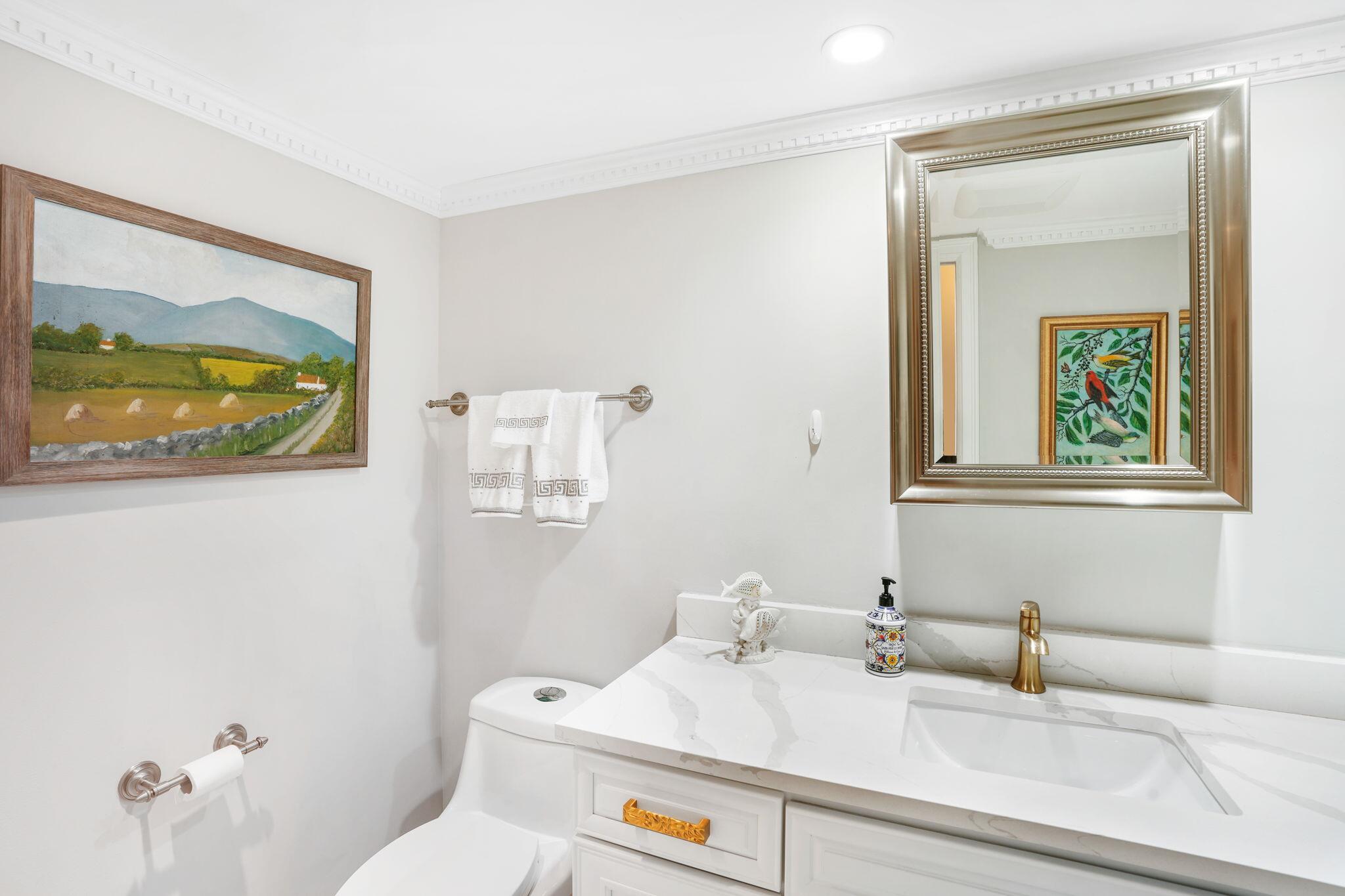 3300 S Ocean Boulevard Unit: 1020-C