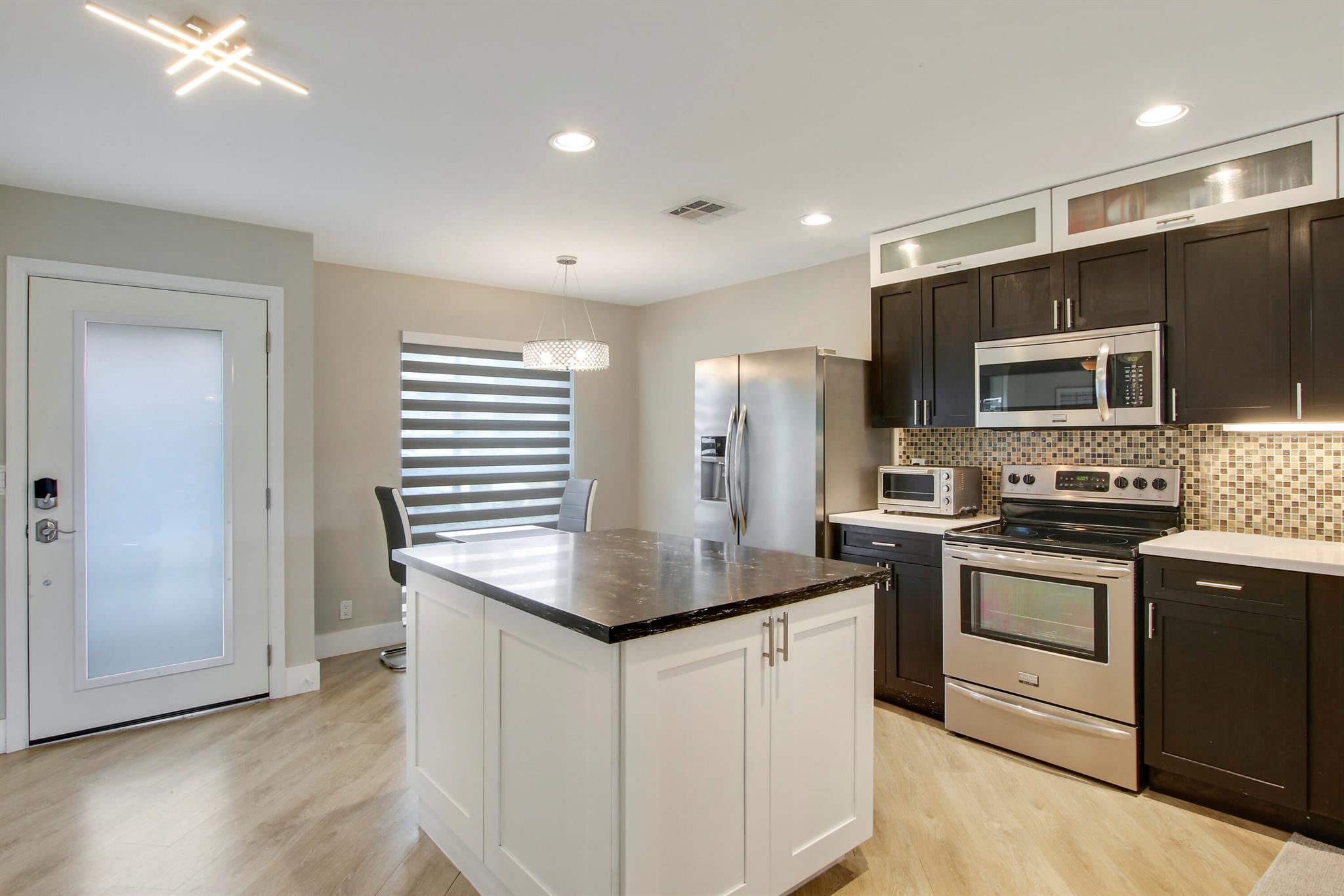 13907 Via Aurora Unit: D