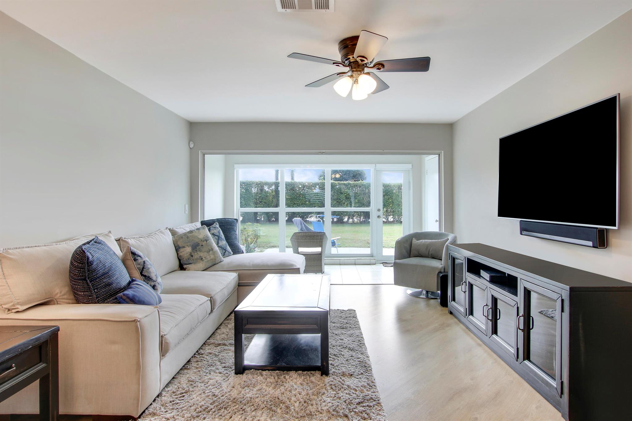 13907 Via Aurora Unit: D