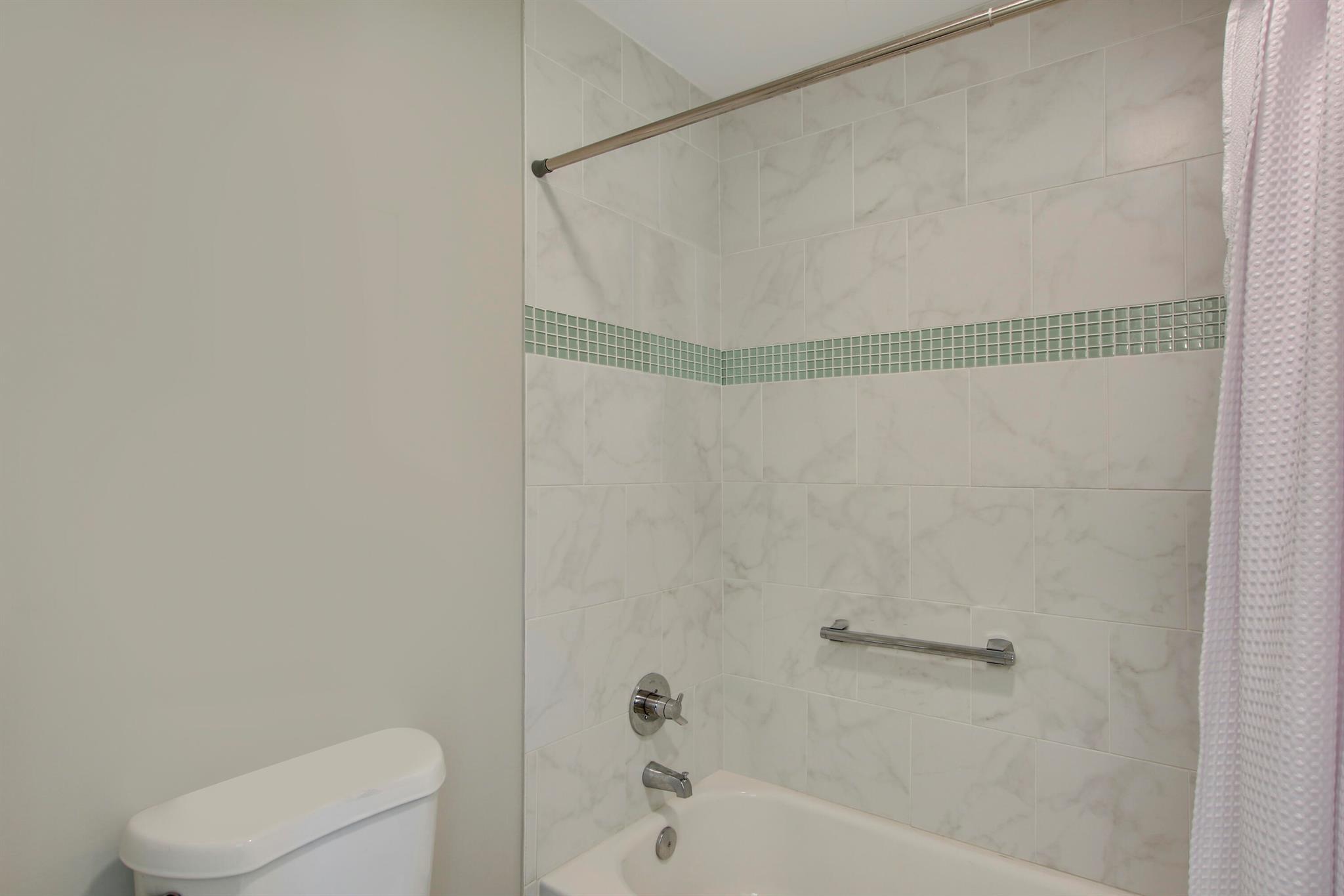 13907 Via Aurora Unit: D