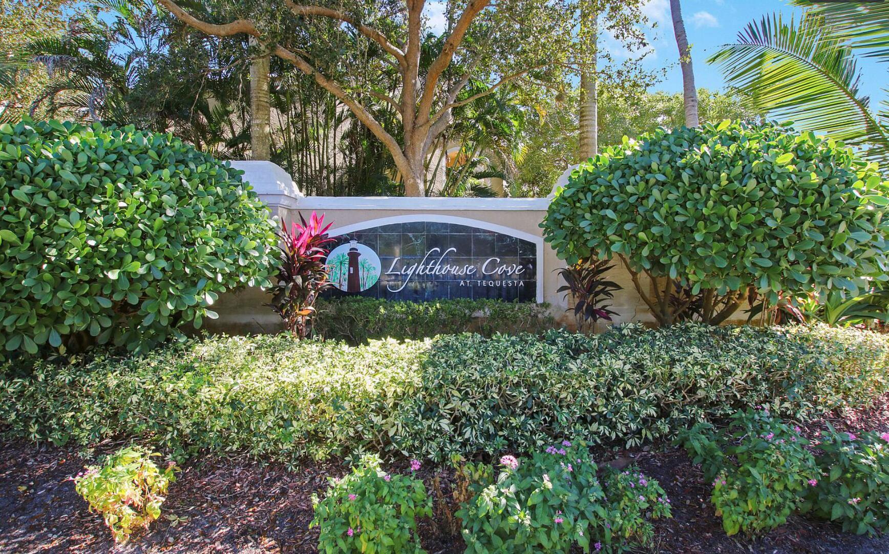 266 Village Boulevard 6102