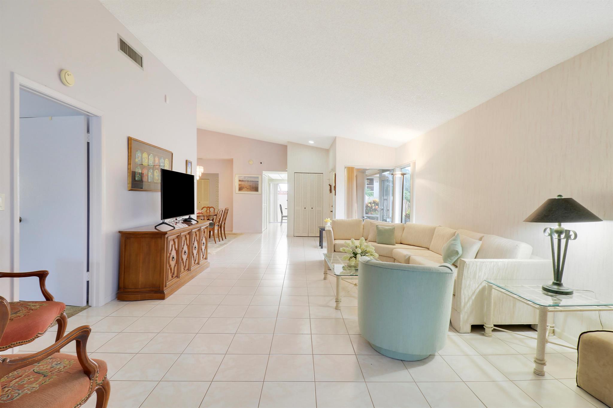 13759 Date Palm Court Unit: A