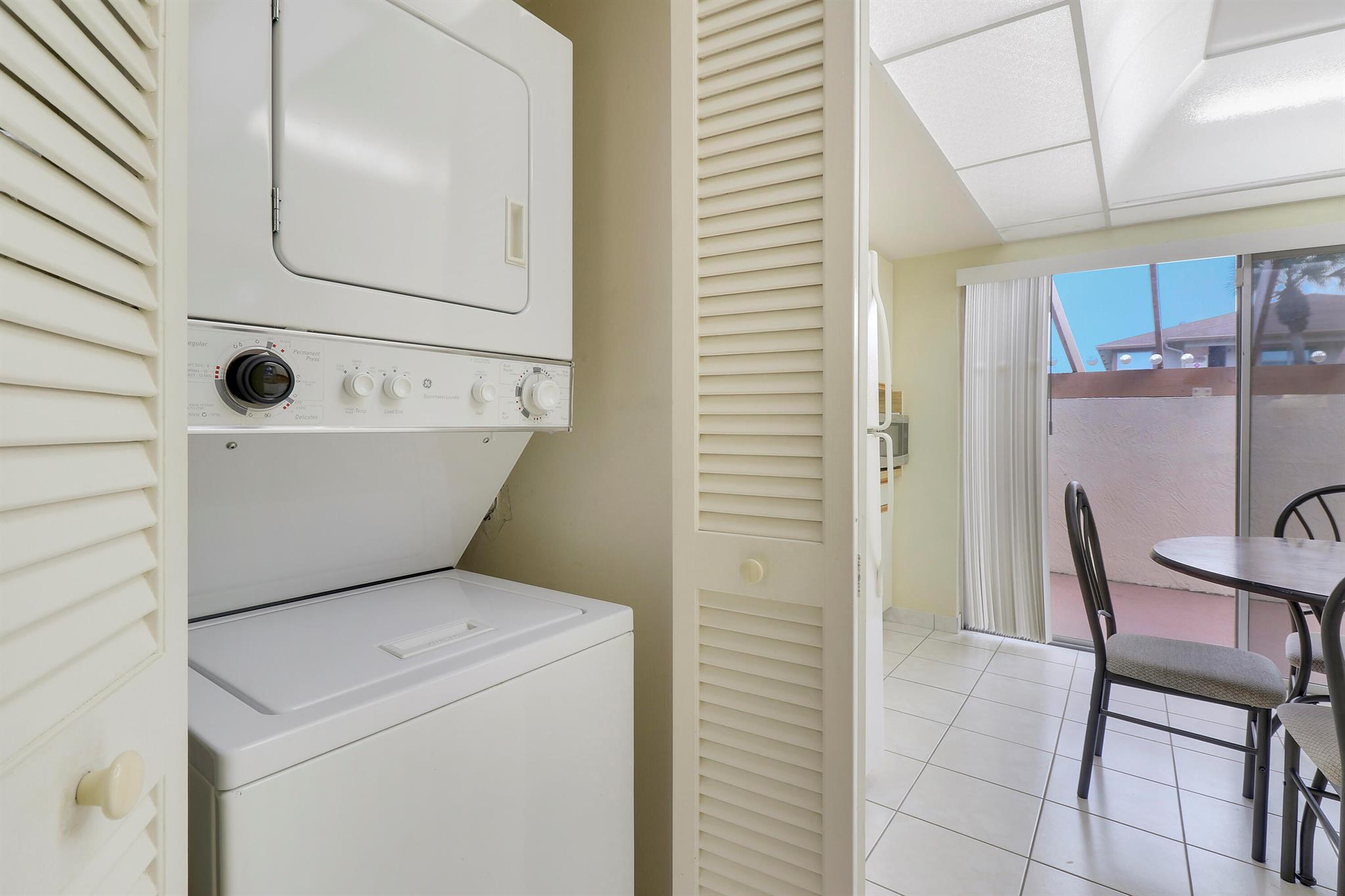 13759 Date Palm Court Unit: A