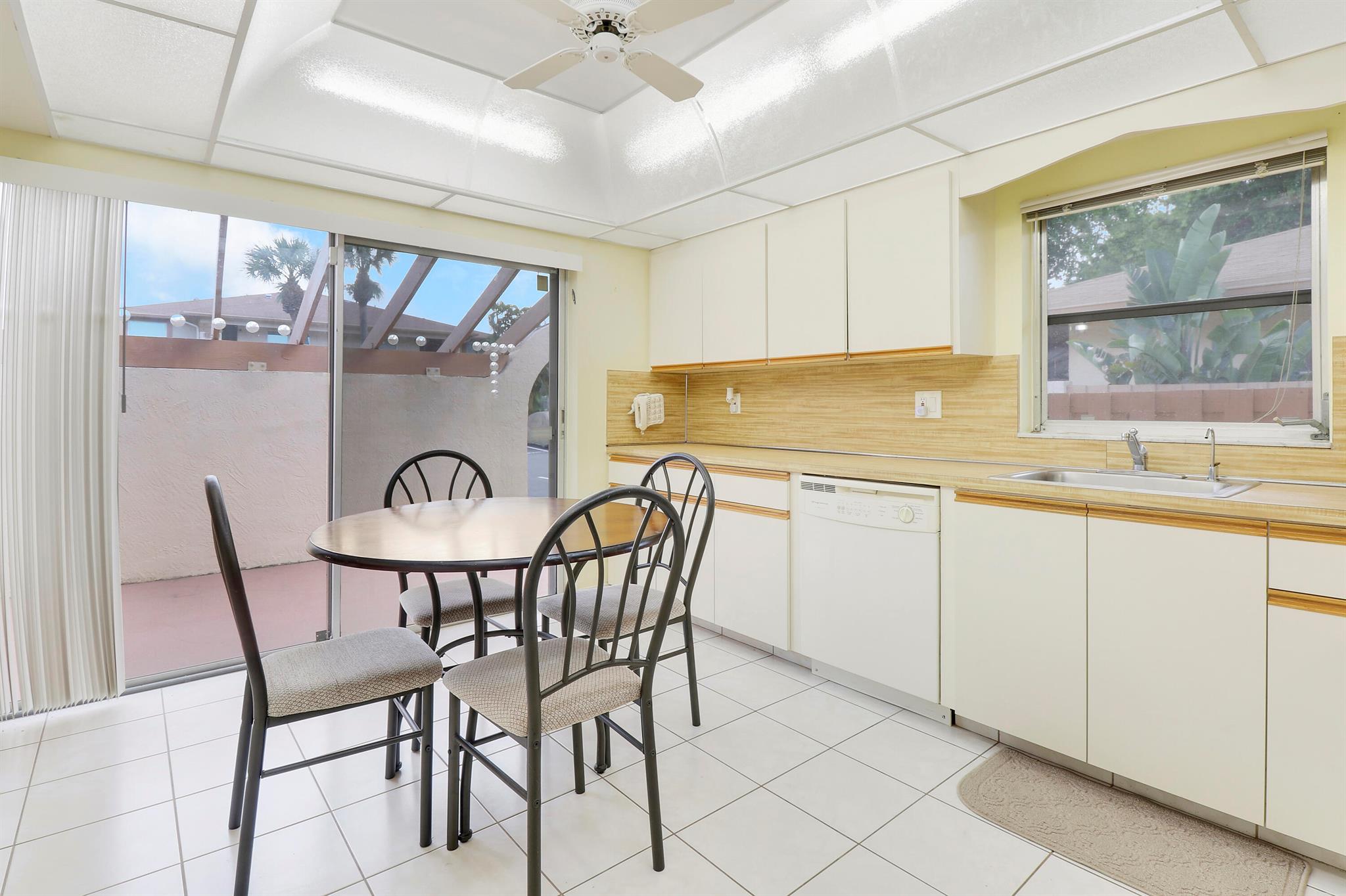 13759 Date Palm Court Unit: A