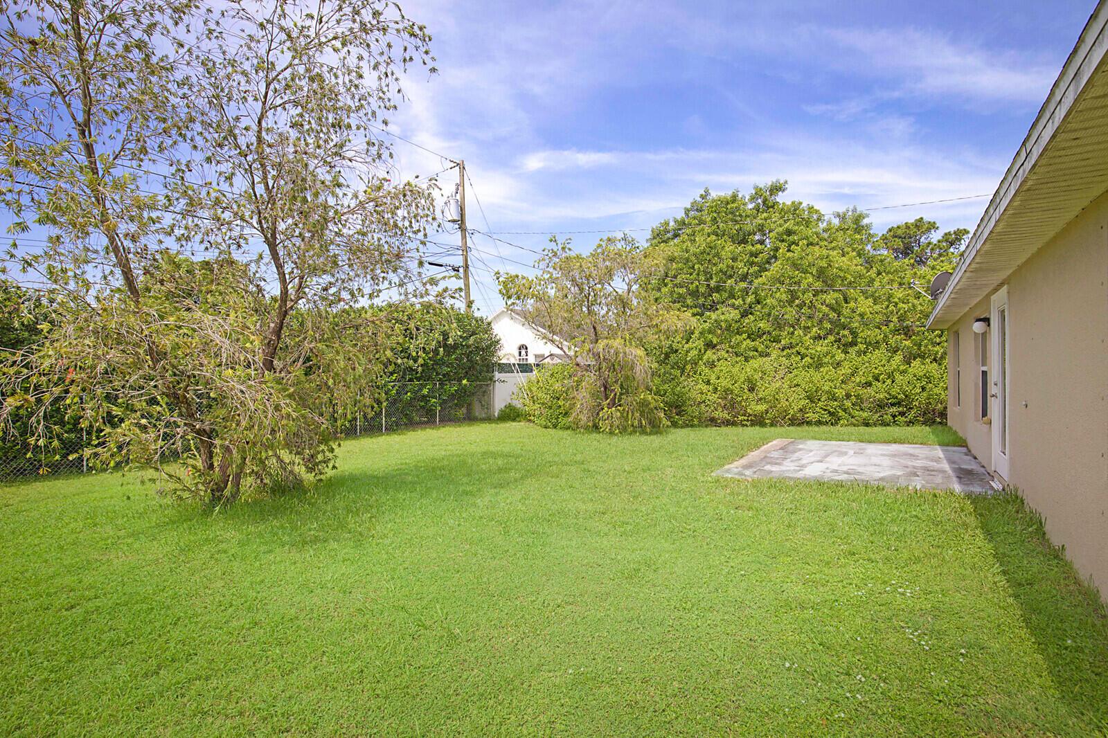 188 SW Sea Lion Road
