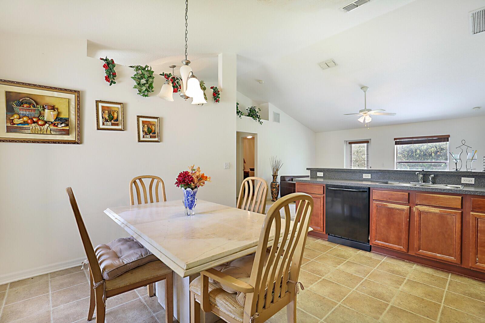 188 SW Sea Lion Road