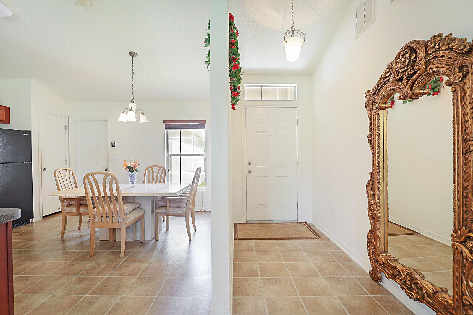 188 SW Sea Lion Road