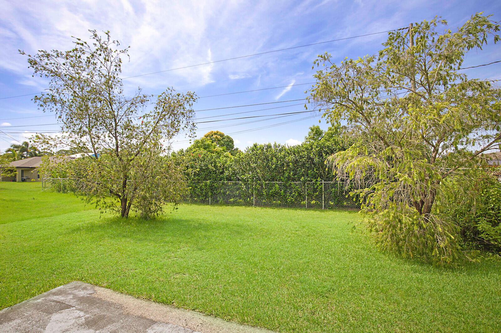 188 SW Sea Lion Road