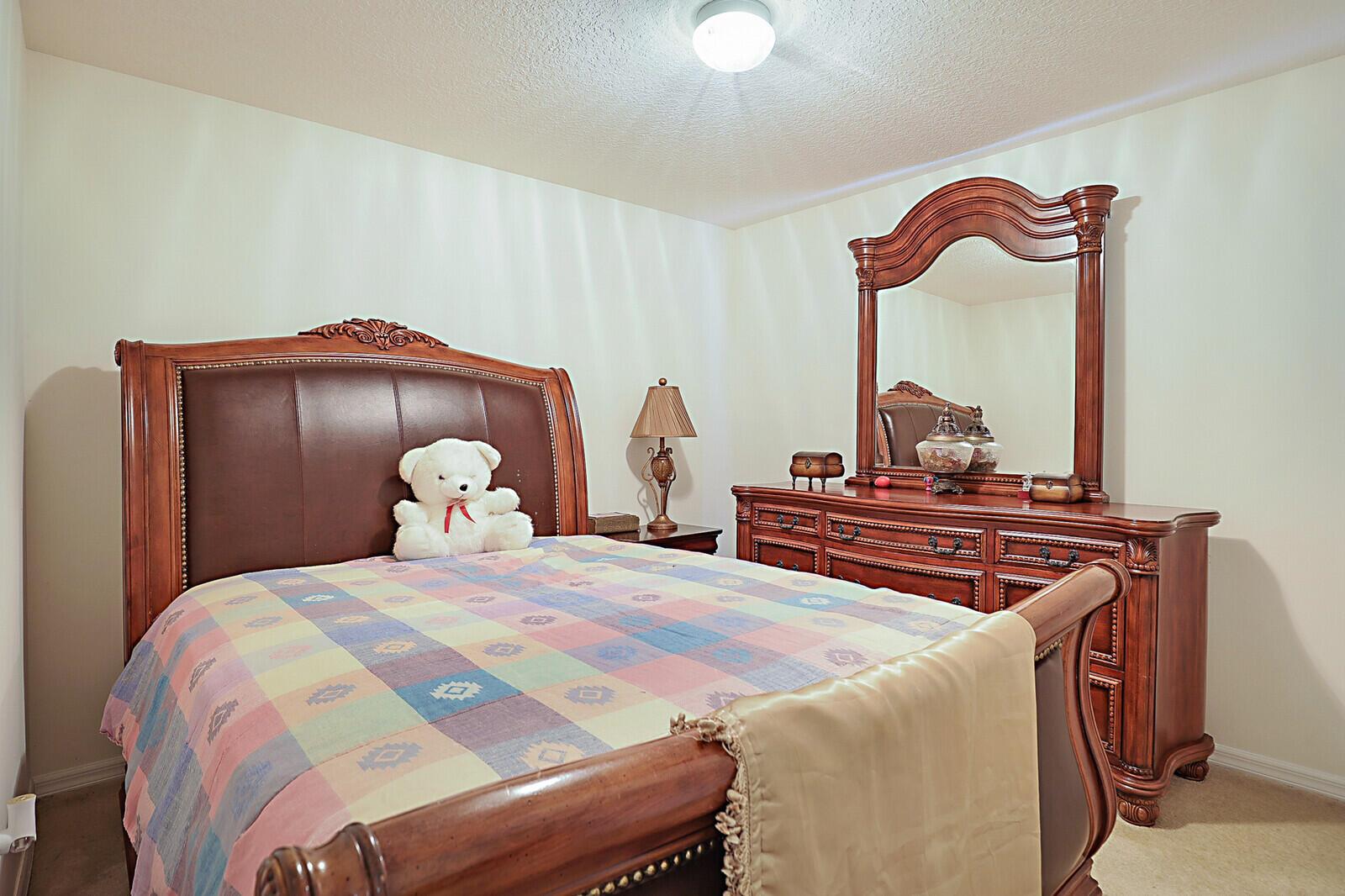 188 SW Sea Lion Road