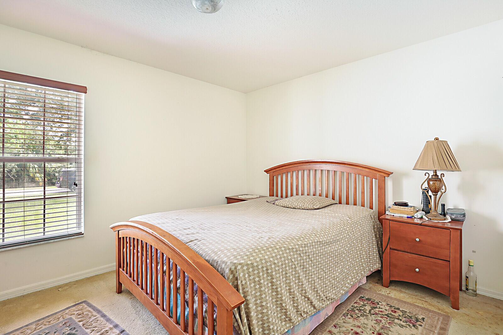 188 SW Sea Lion Road
