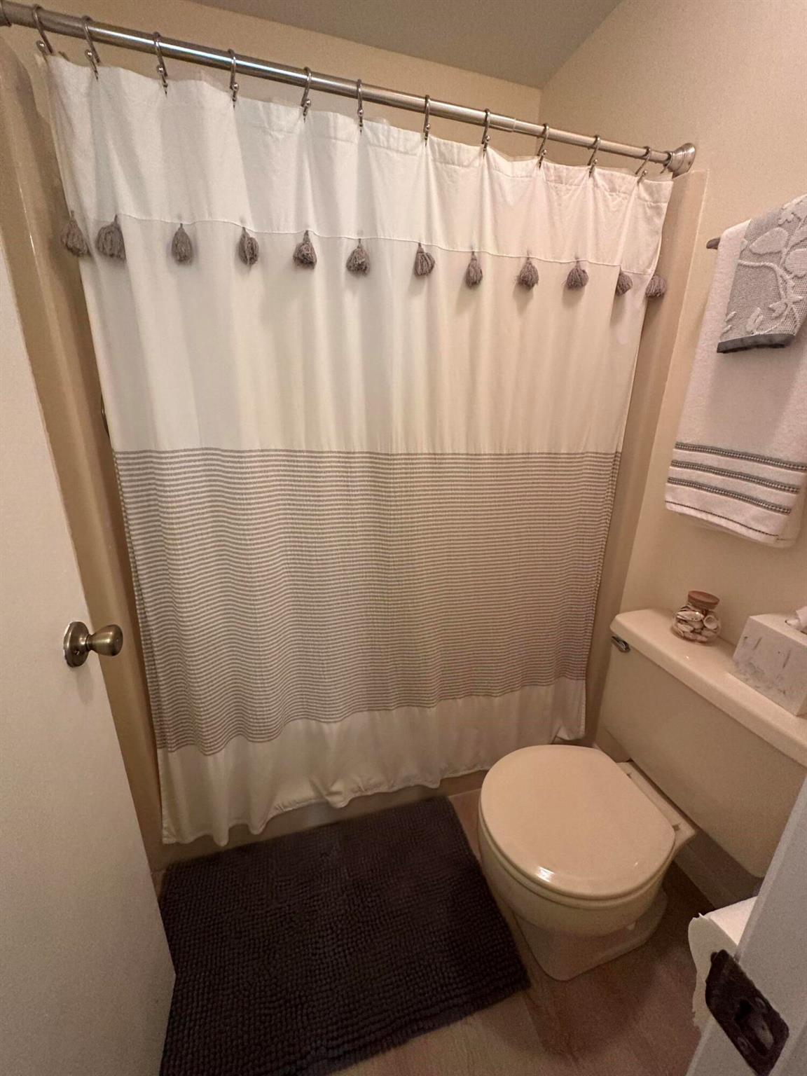 6500 Chasewood Drive E