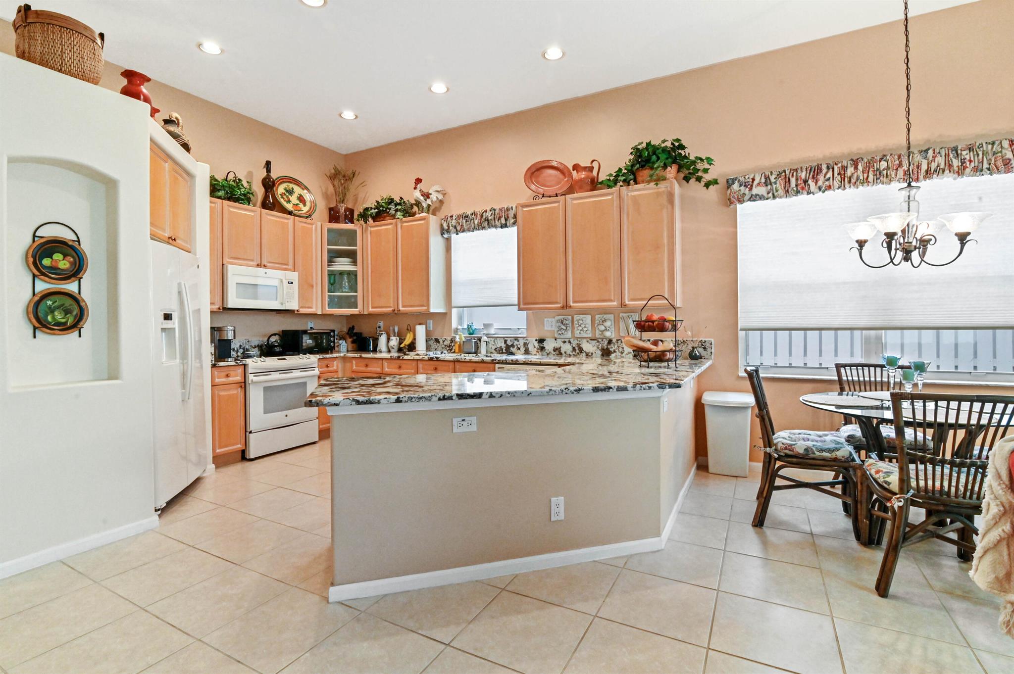 6401 Shadow Creek Village Circle