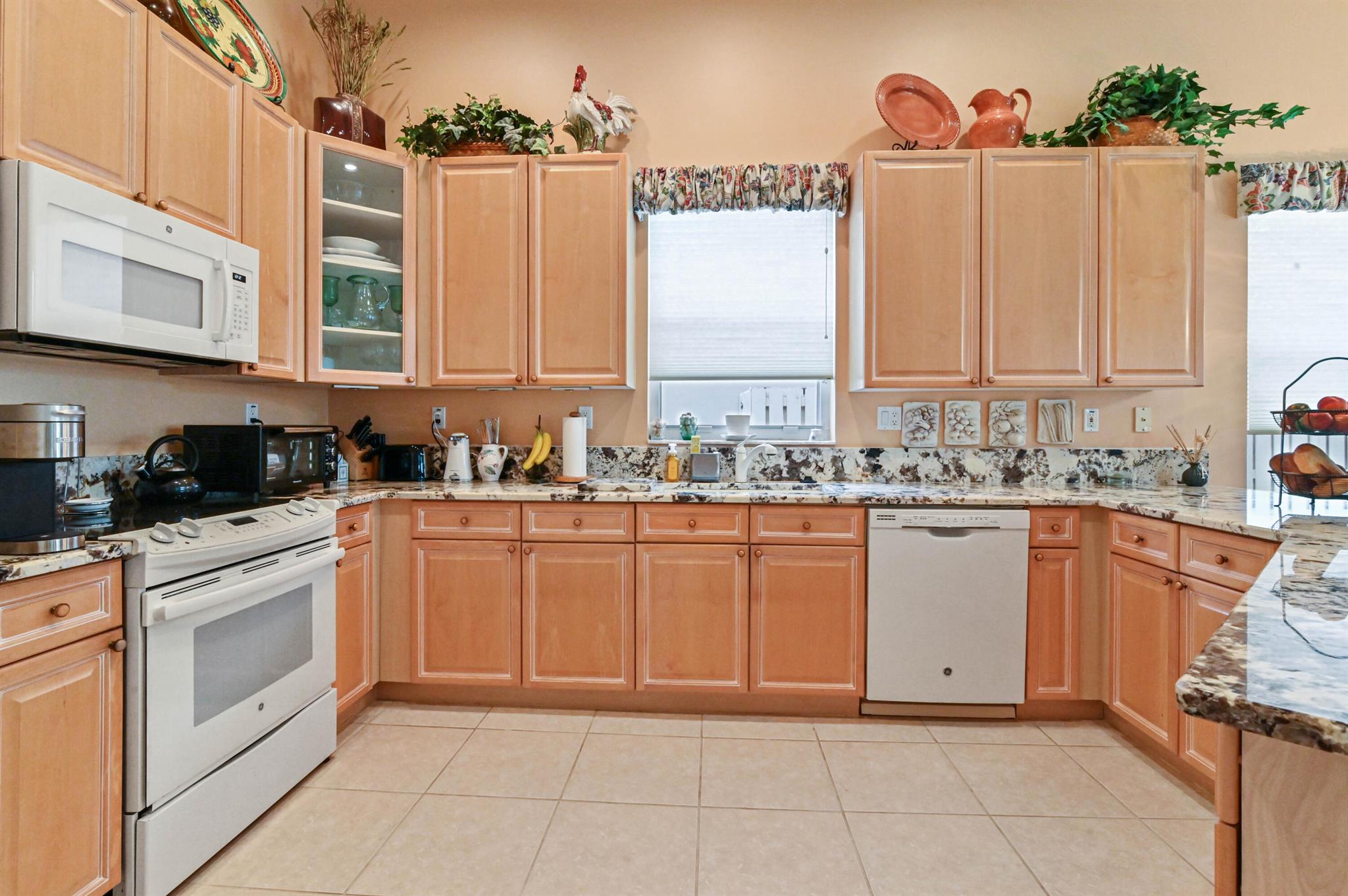 6401 Shadow Creek Village Circle