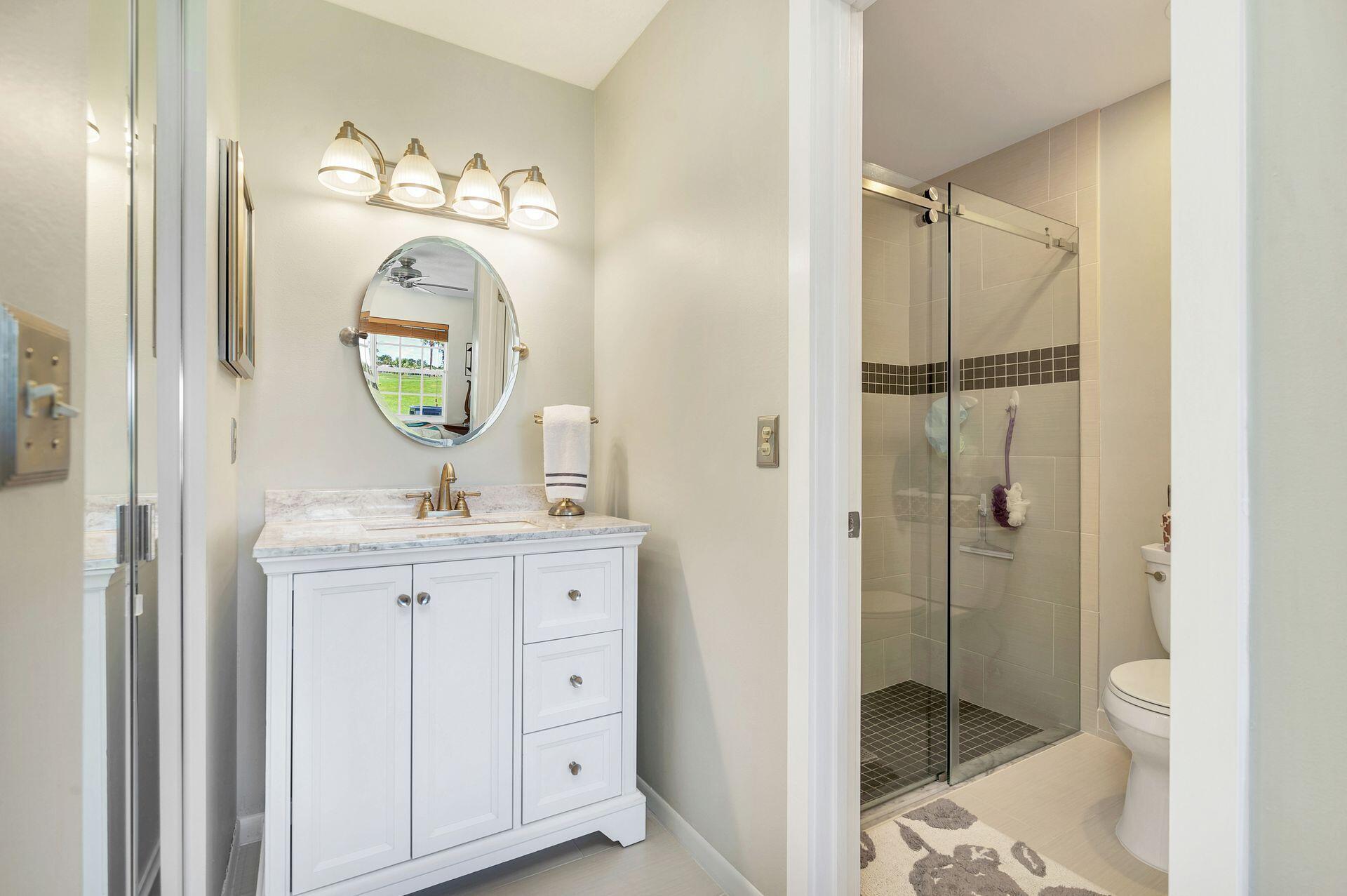 128 Moccasin Trail S