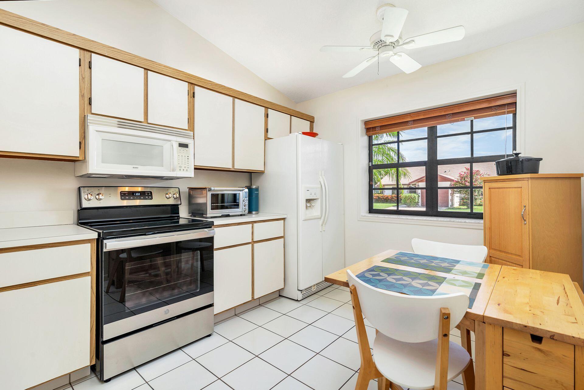 128 Moccasin Trail S