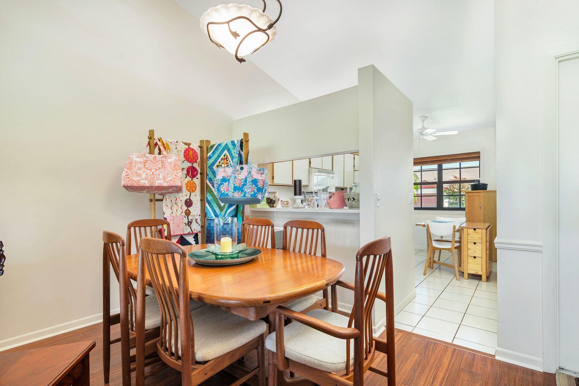 128 Moccasin Trail S