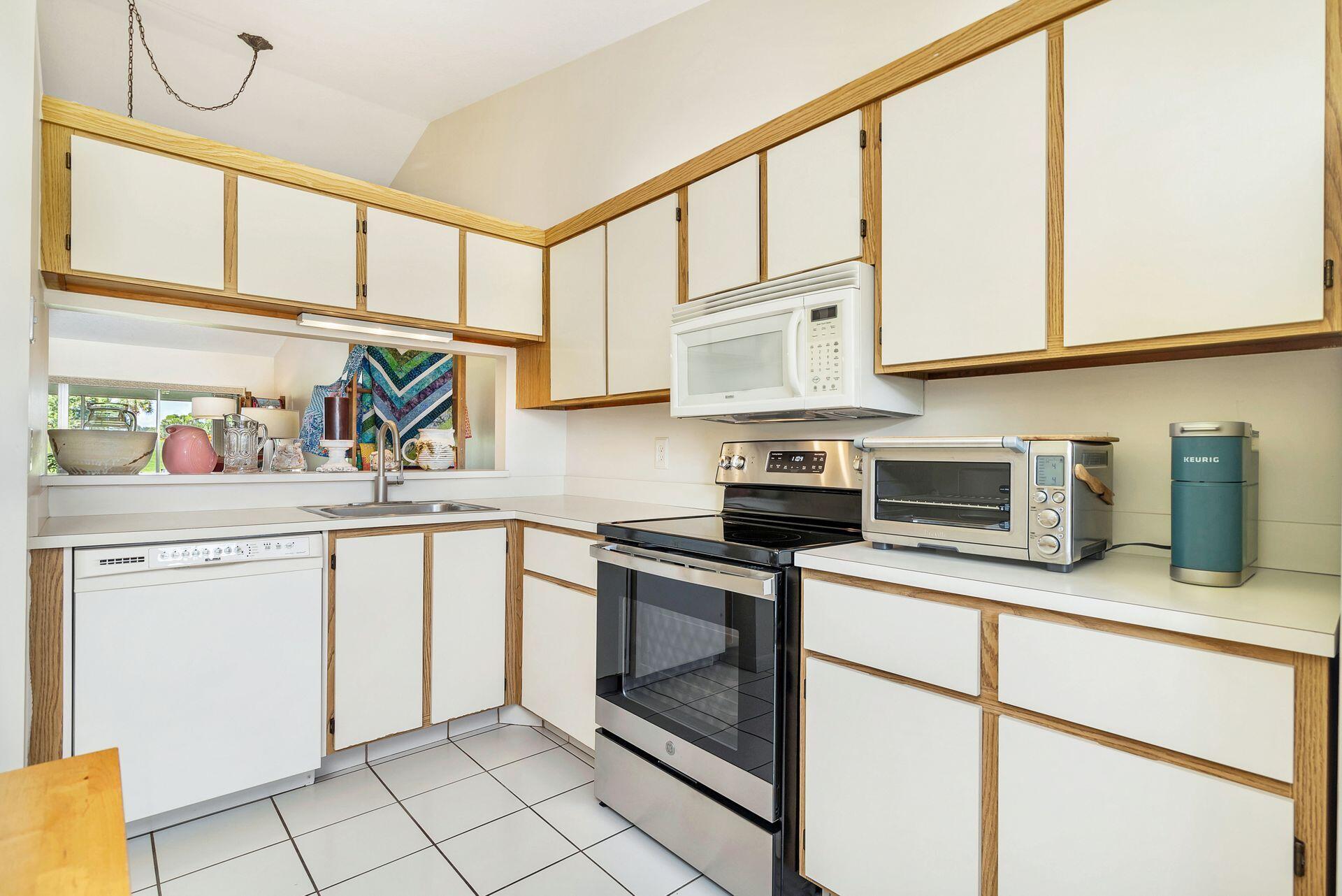 128 Moccasin Trail S