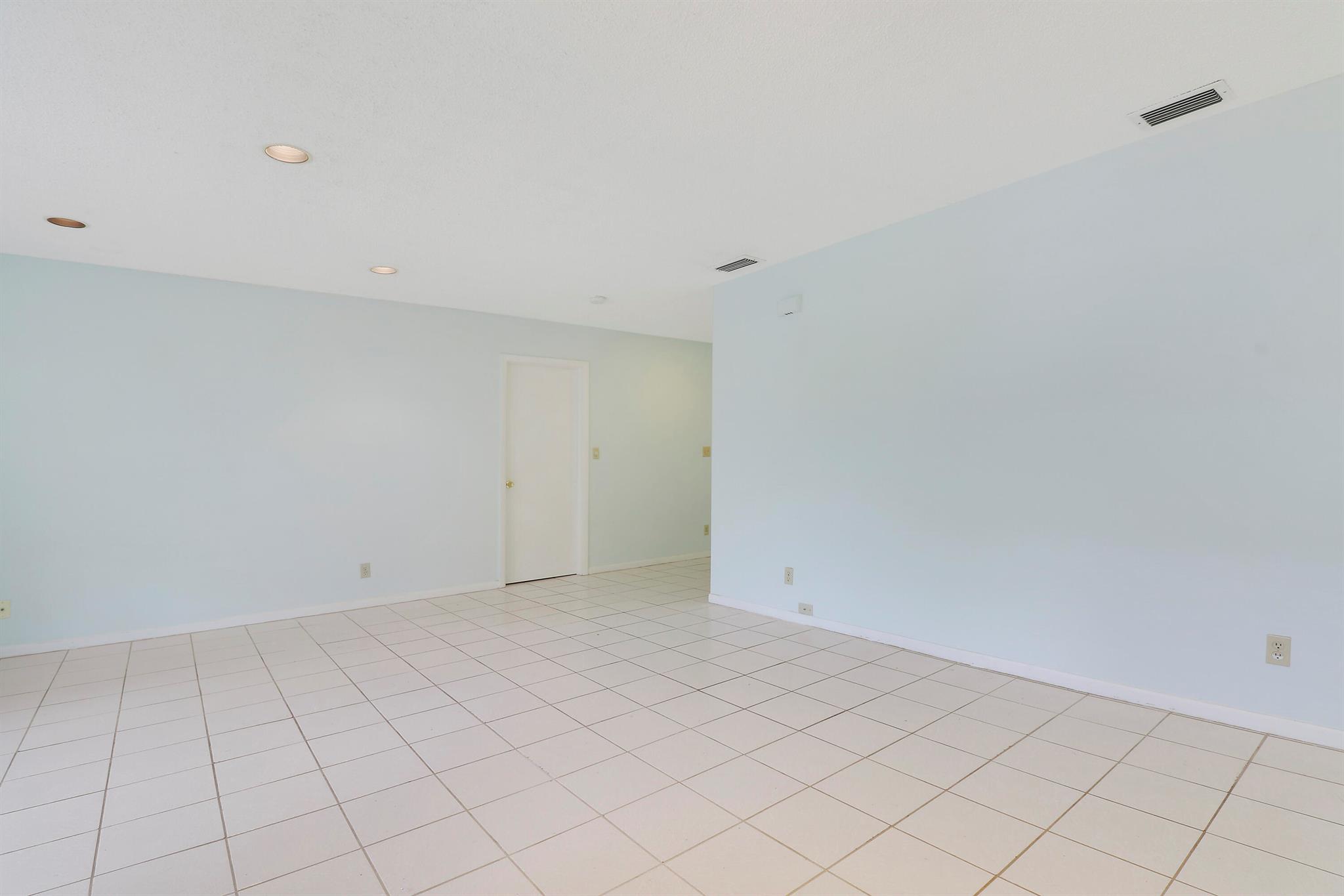 5790 Princess Palm Court Unit: D