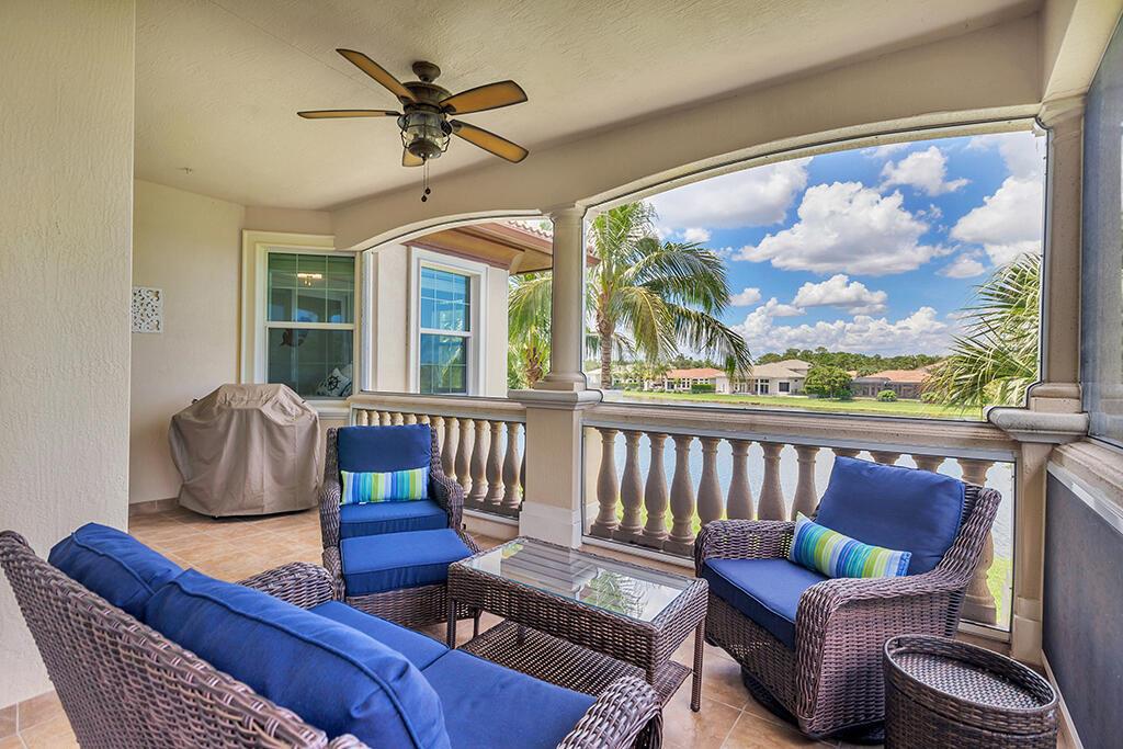 107 Tresana Boulevard 23