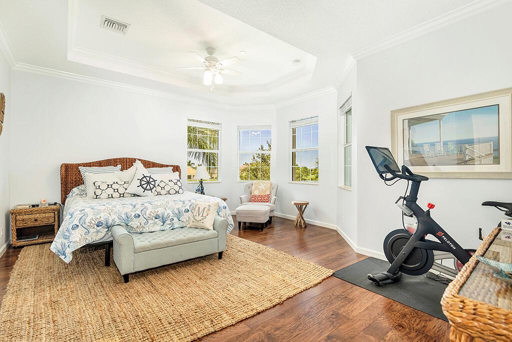 107 Tresana Boulevard 23