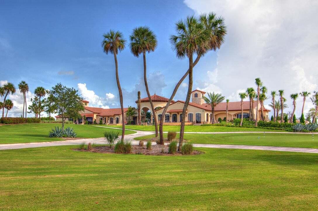107 Tresana Boulevard 23