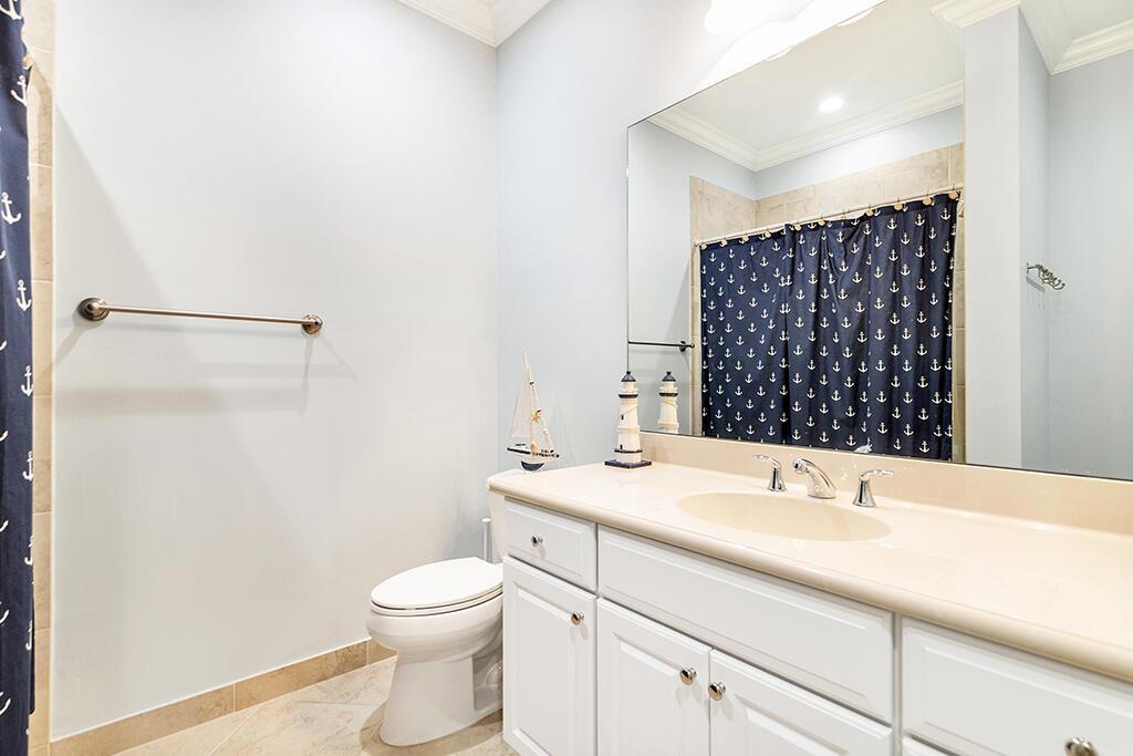 107 Tresana Boulevard 23
