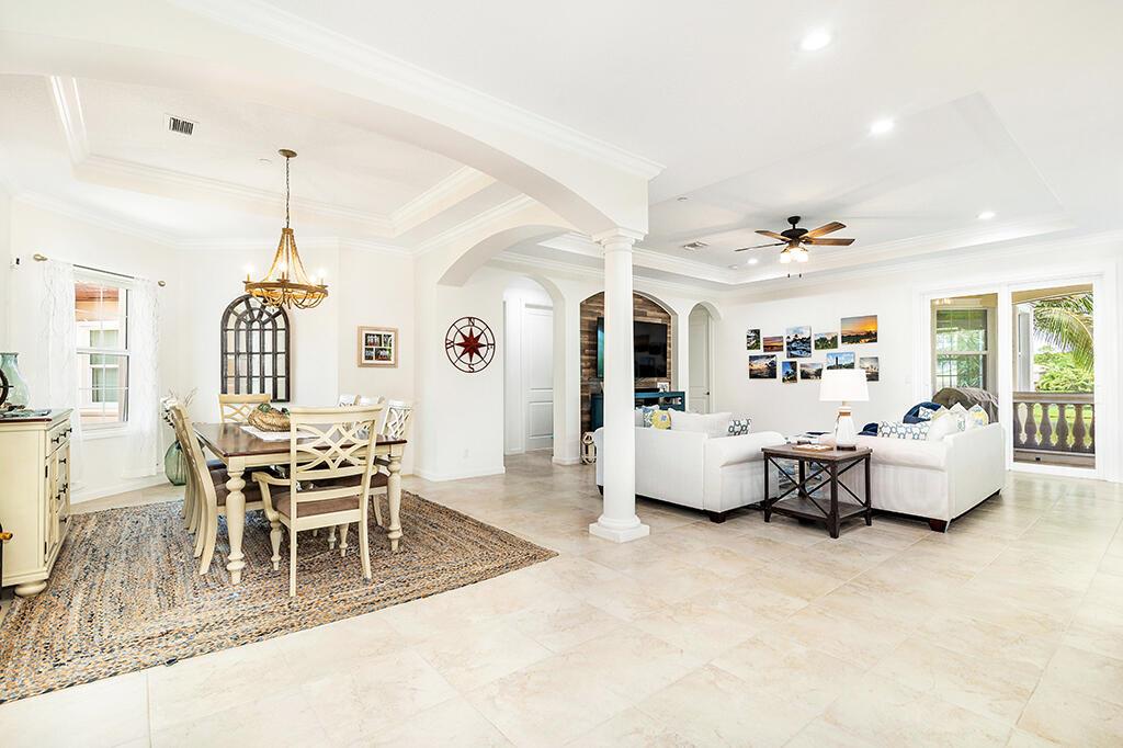 107 Tresana Boulevard 23