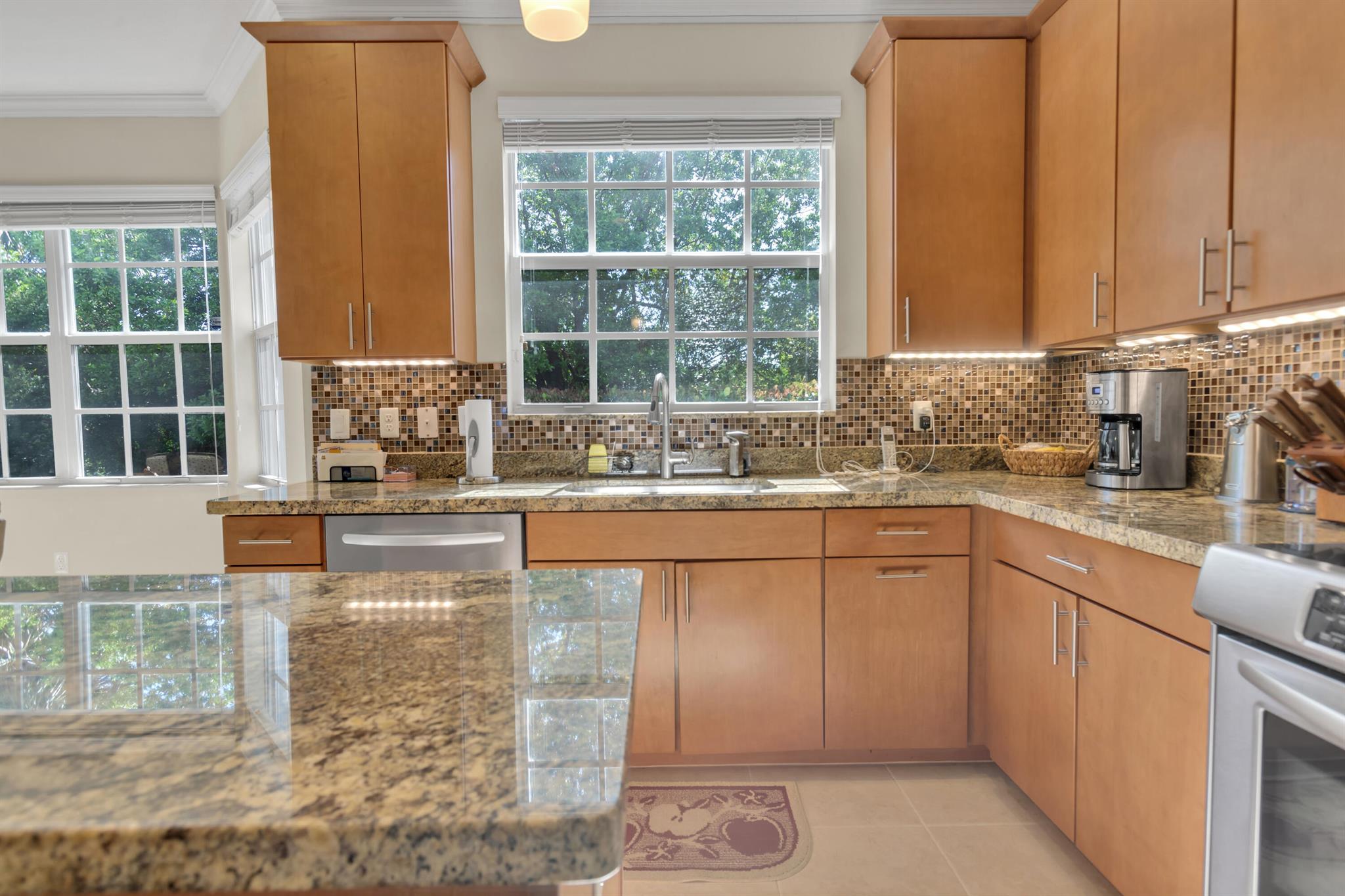 2200 SW 16th Terrace