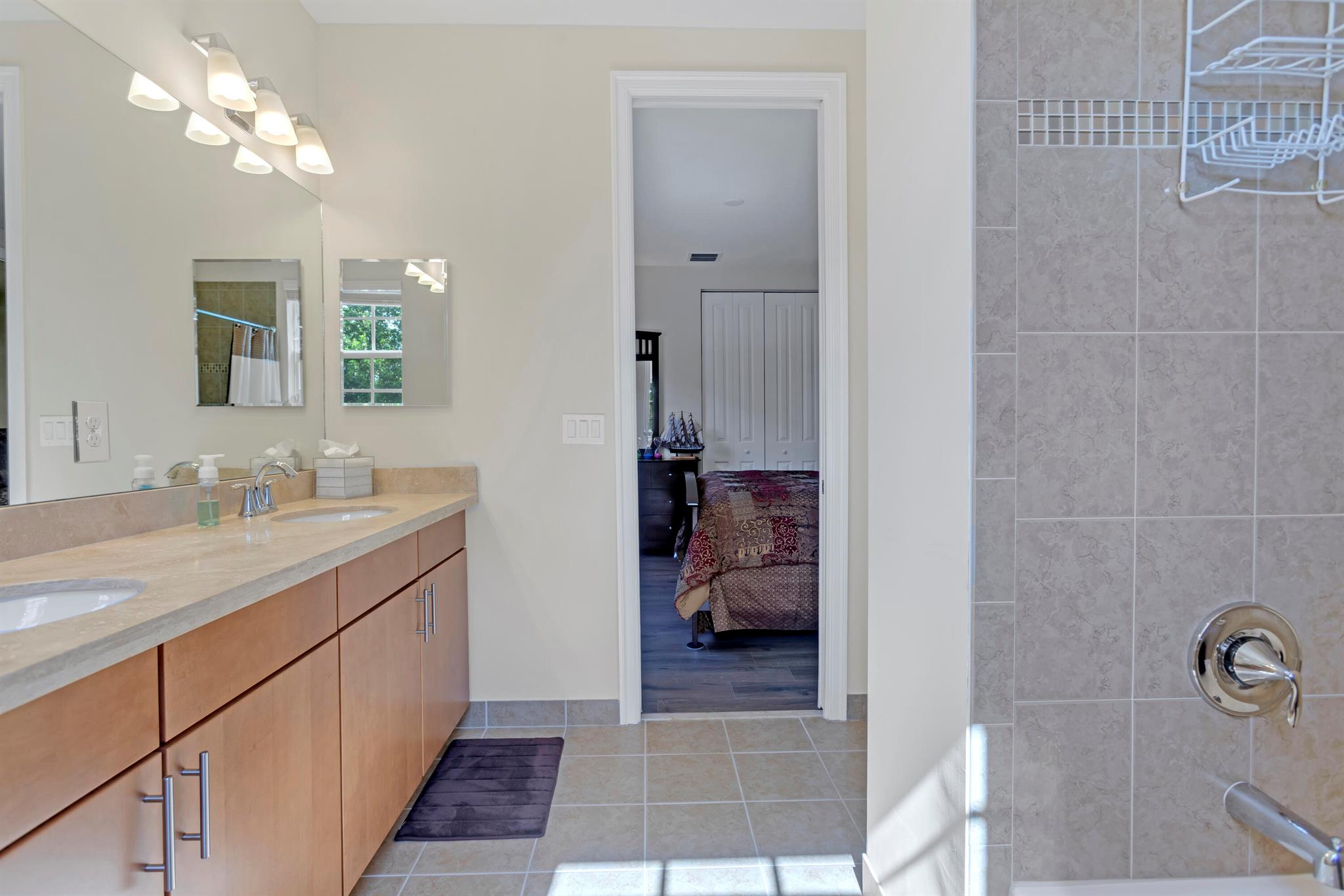 2200 SW 16th Terrace