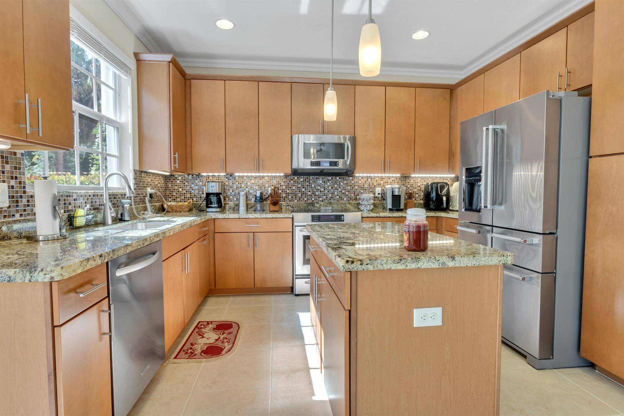 2200 SW 16th Terrace