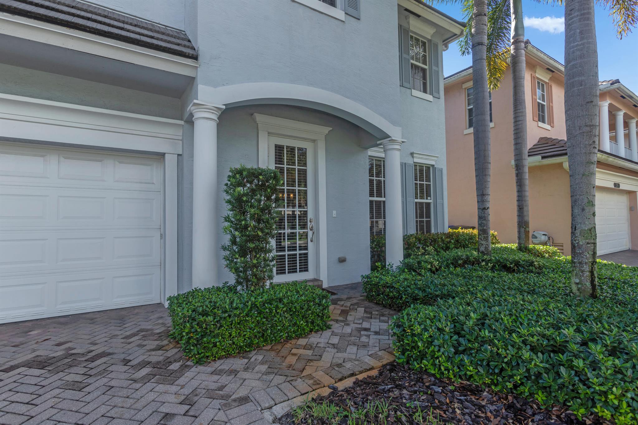 2200 SW 16th Terrace