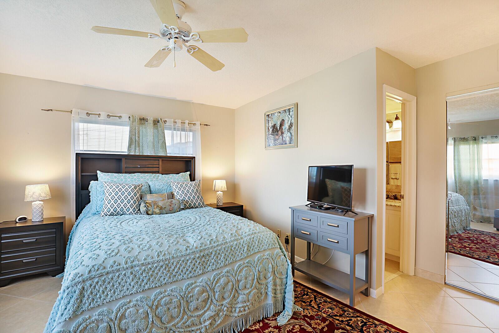 230 NE 26th Avenue 301