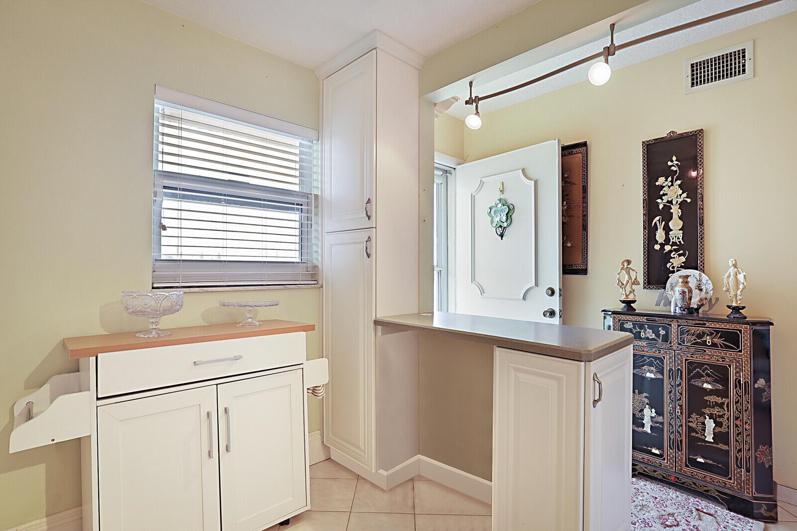 230 NE 26th Avenue 301