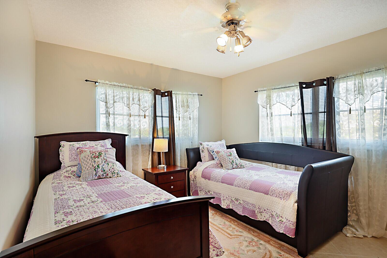 230 NE 26th Avenue 301
