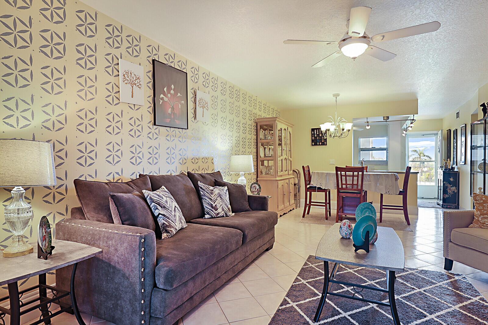 230 NE 26th Avenue 301