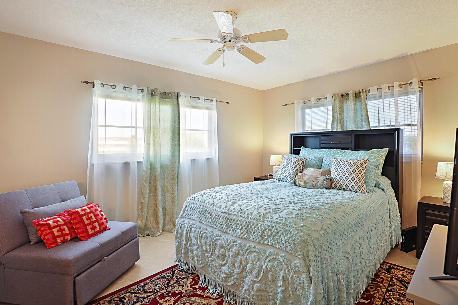 230 NE 26th Avenue 301